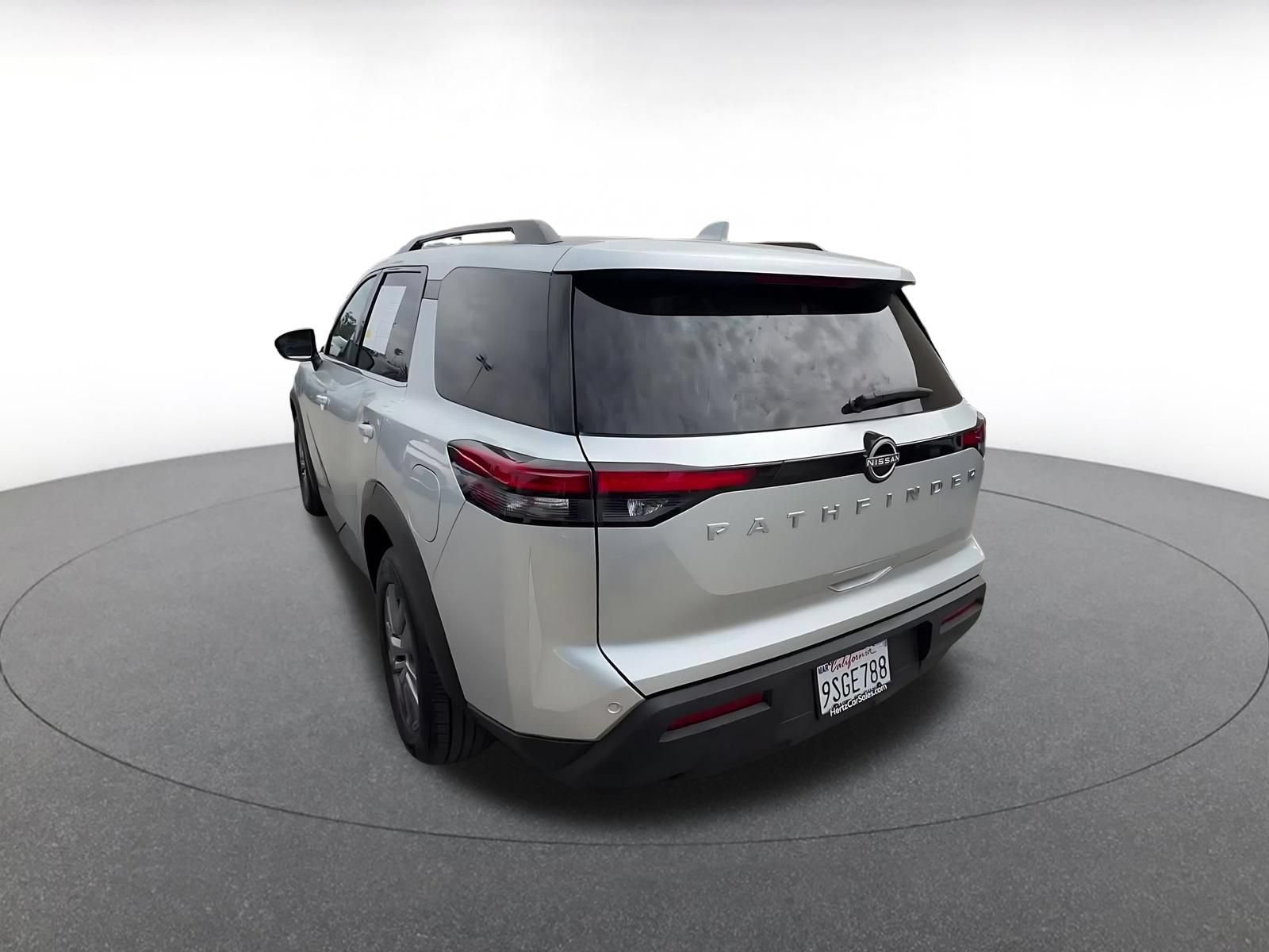 Thumbnail: 2025 Nissan Pathfinder - 11