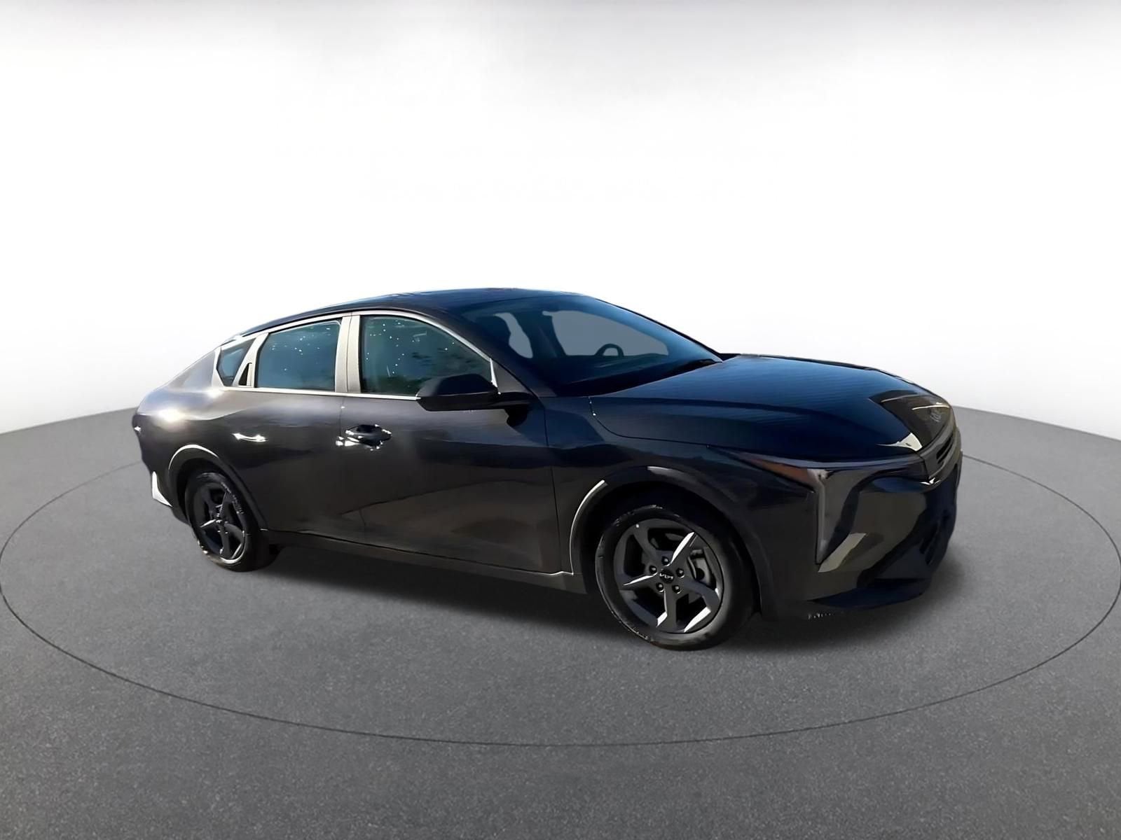 Thumbnail: 2025 Kia K4 - 2