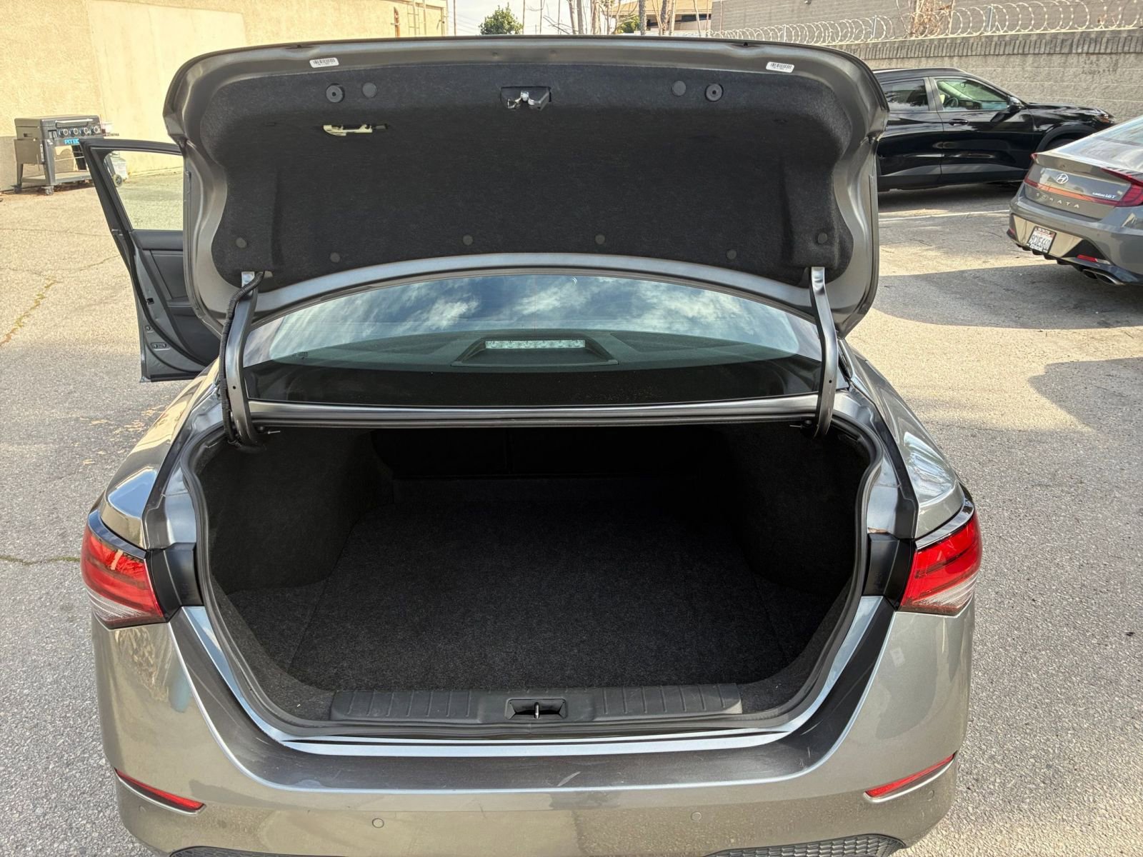 Thumbnail: 2025 Nissan Sentra - 30