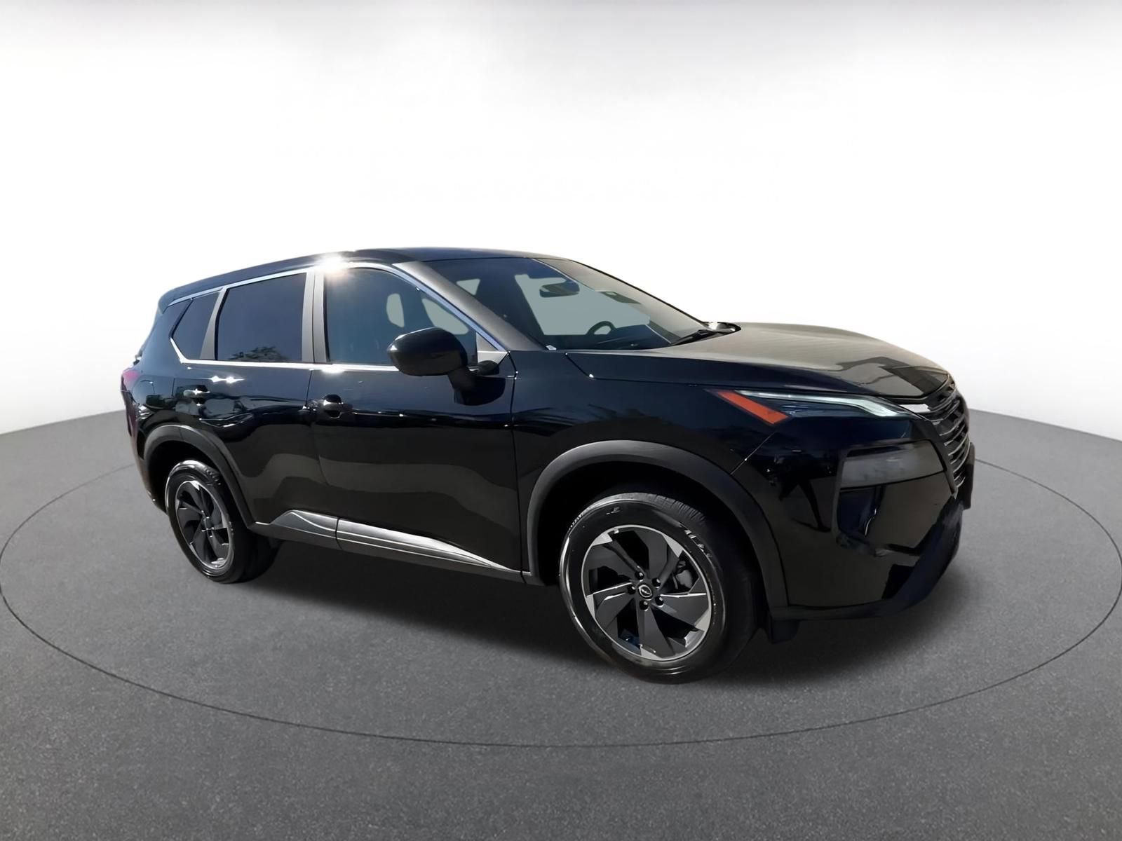 Thumbnail: 2025 Nissan Rogue - 2