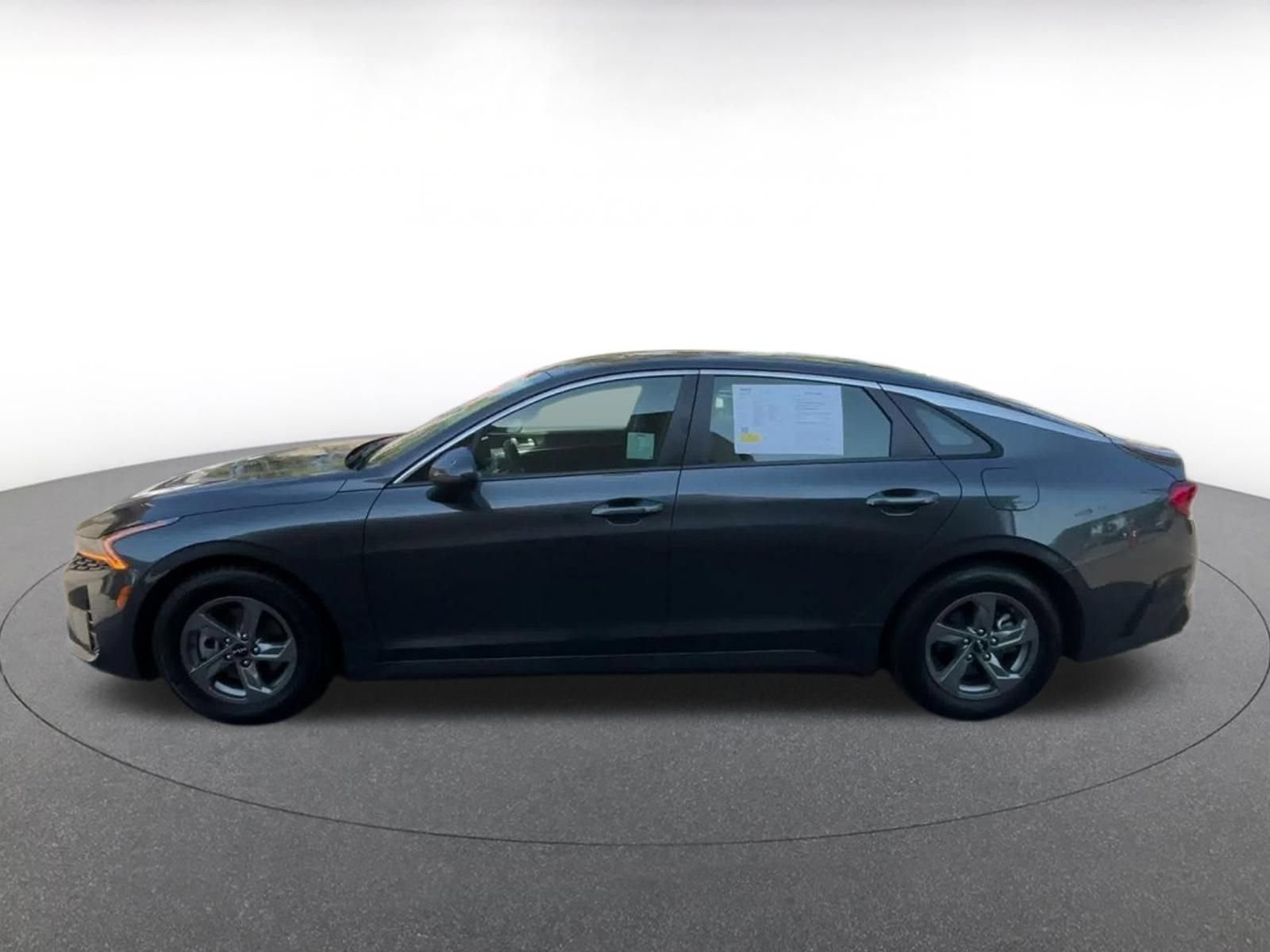 Thumbnail: 2023 Kia K5 - 9
