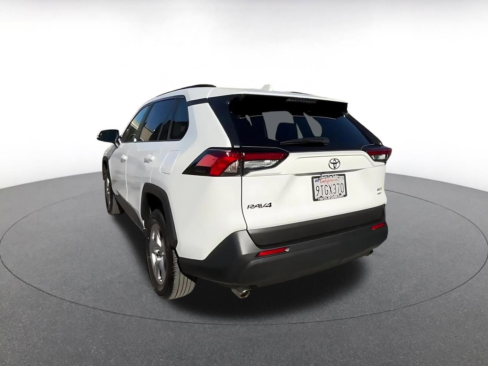 Thumbnail: 2025 Toyota RAV4 - 11