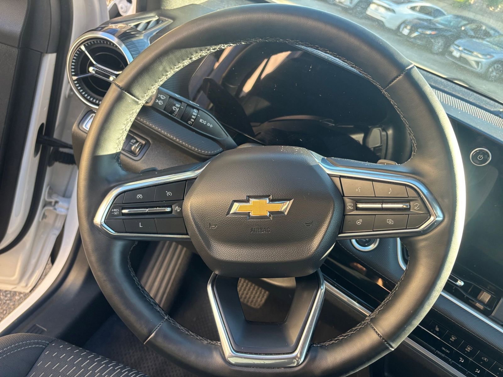 Thumbnail: 2025 Chevrolet Equinox - 28