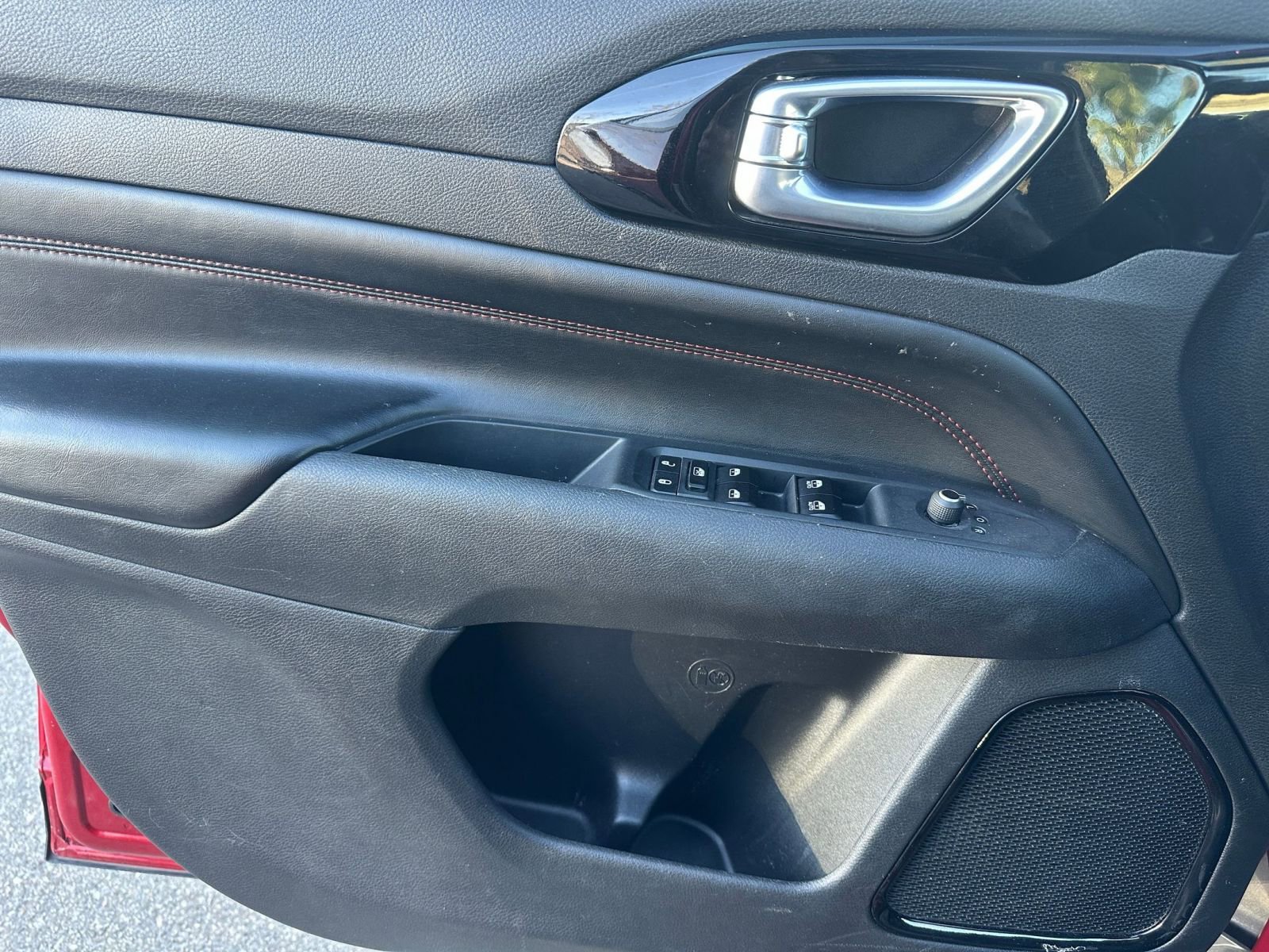 Thumbnail: 2025 Jeep Compass - 18