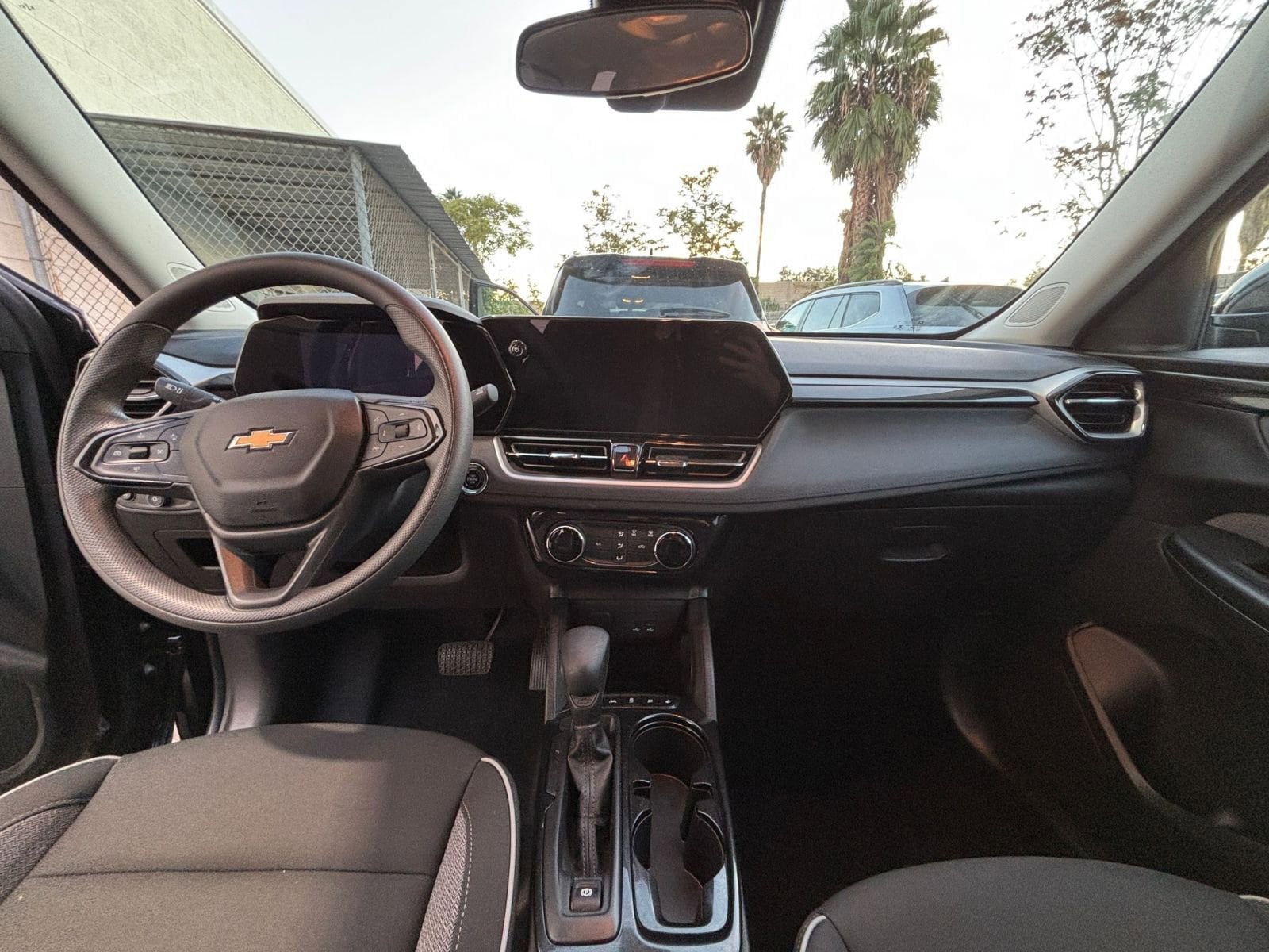 Thumbnail: 2025 Chevrolet TrailBlazer - 33