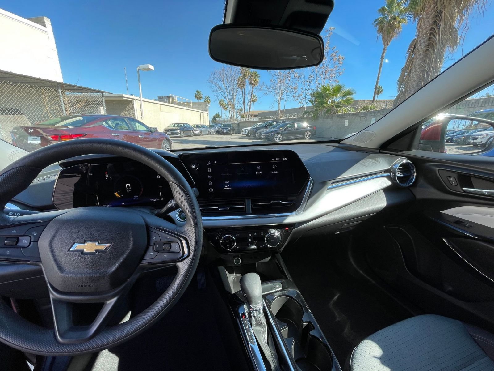 Thumbnail: 2025 Chevrolet Trax - 34