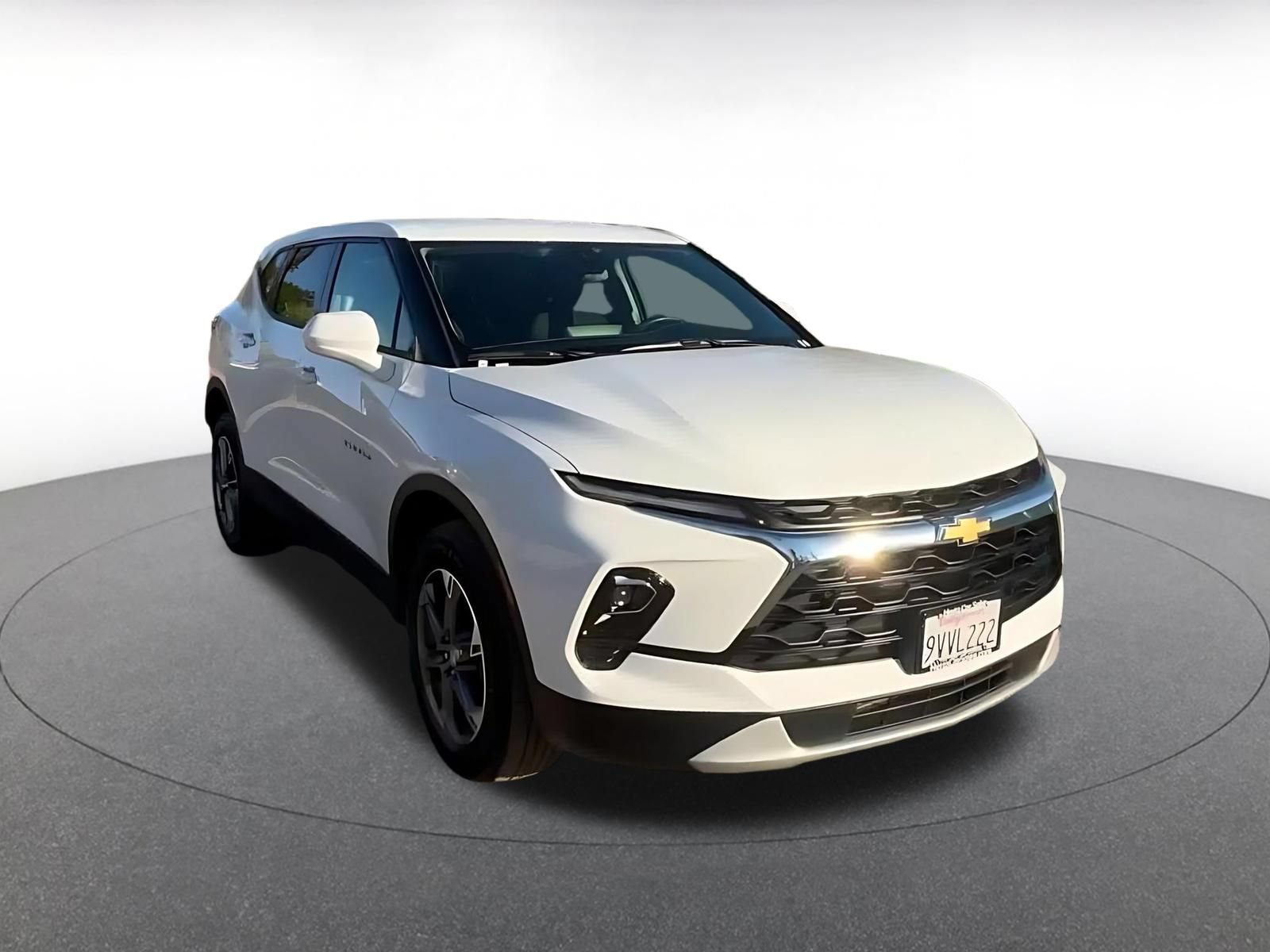 Thumbnail: 2026 Chevrolet Blazer - 3