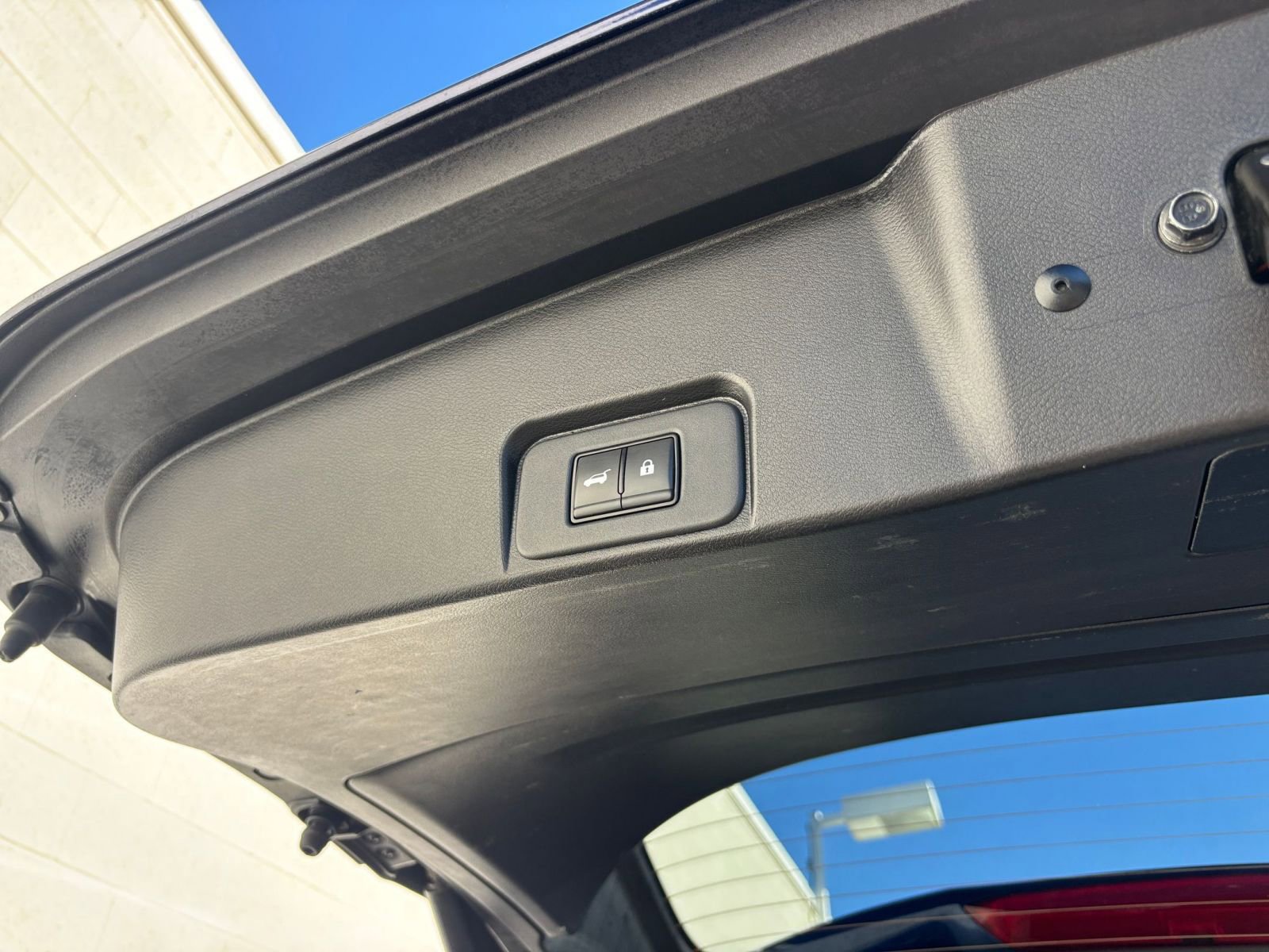 Thumbnail: 2025 Nissan Rogue - 24