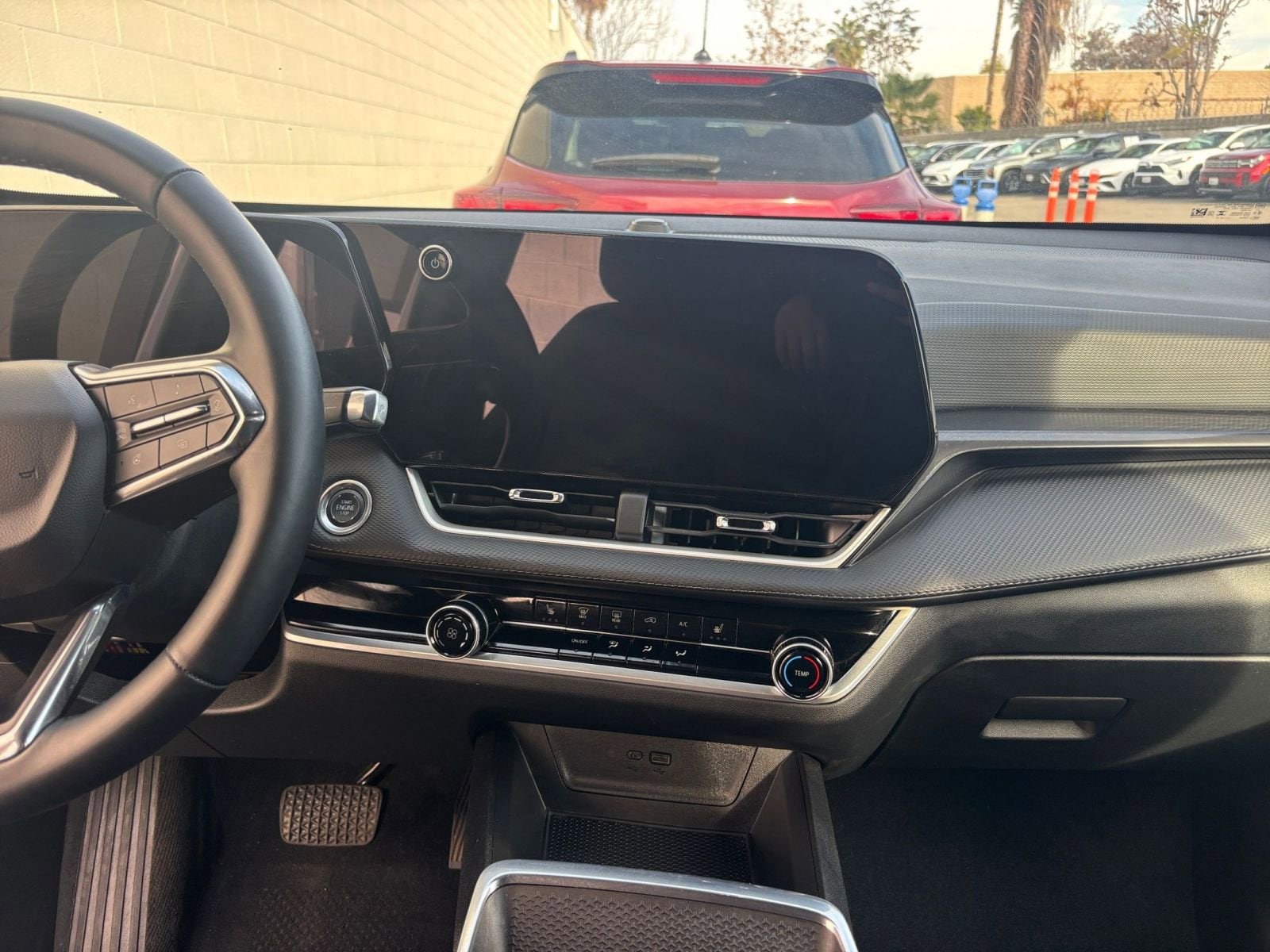 Thumbnail: 2025 Chevrolet Equinox - 18