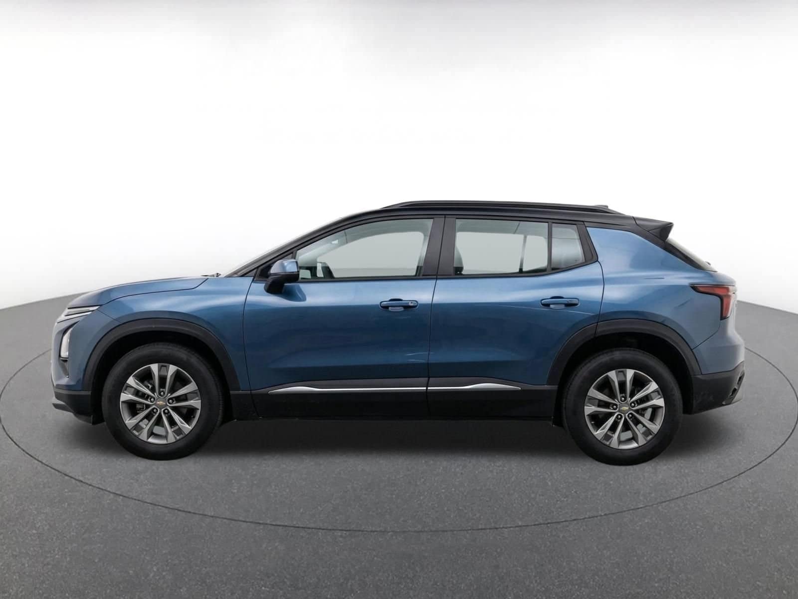 Thumbnail: 2025 Chevrolet Equinox - 4