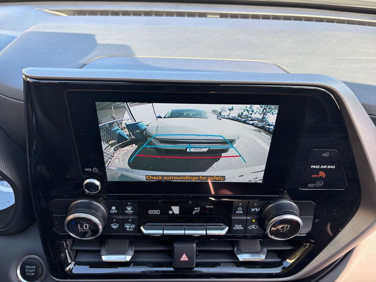 Thumbnail: 2025 Toyota Highlander - 17