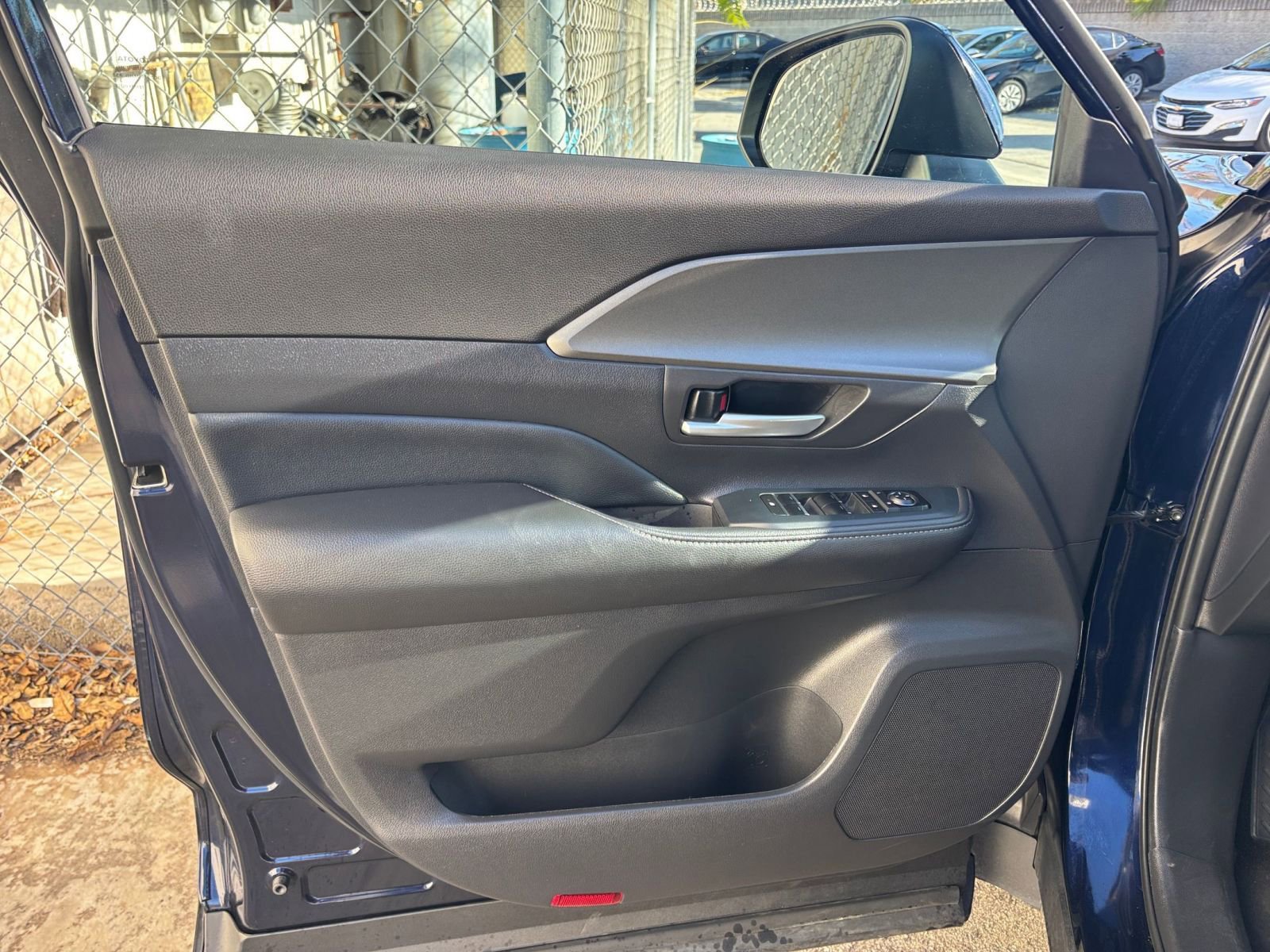 Thumbnail: 2025 Toyota Grand Highlander - 20