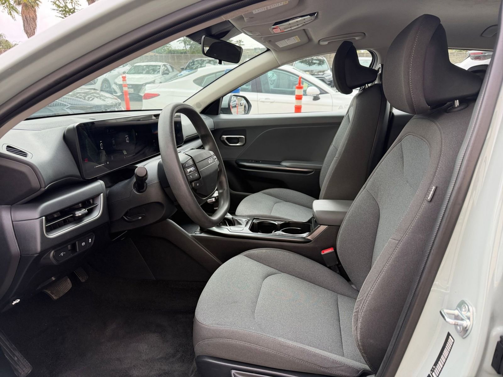 Thumbnail: 2025 Kia K4 - 25