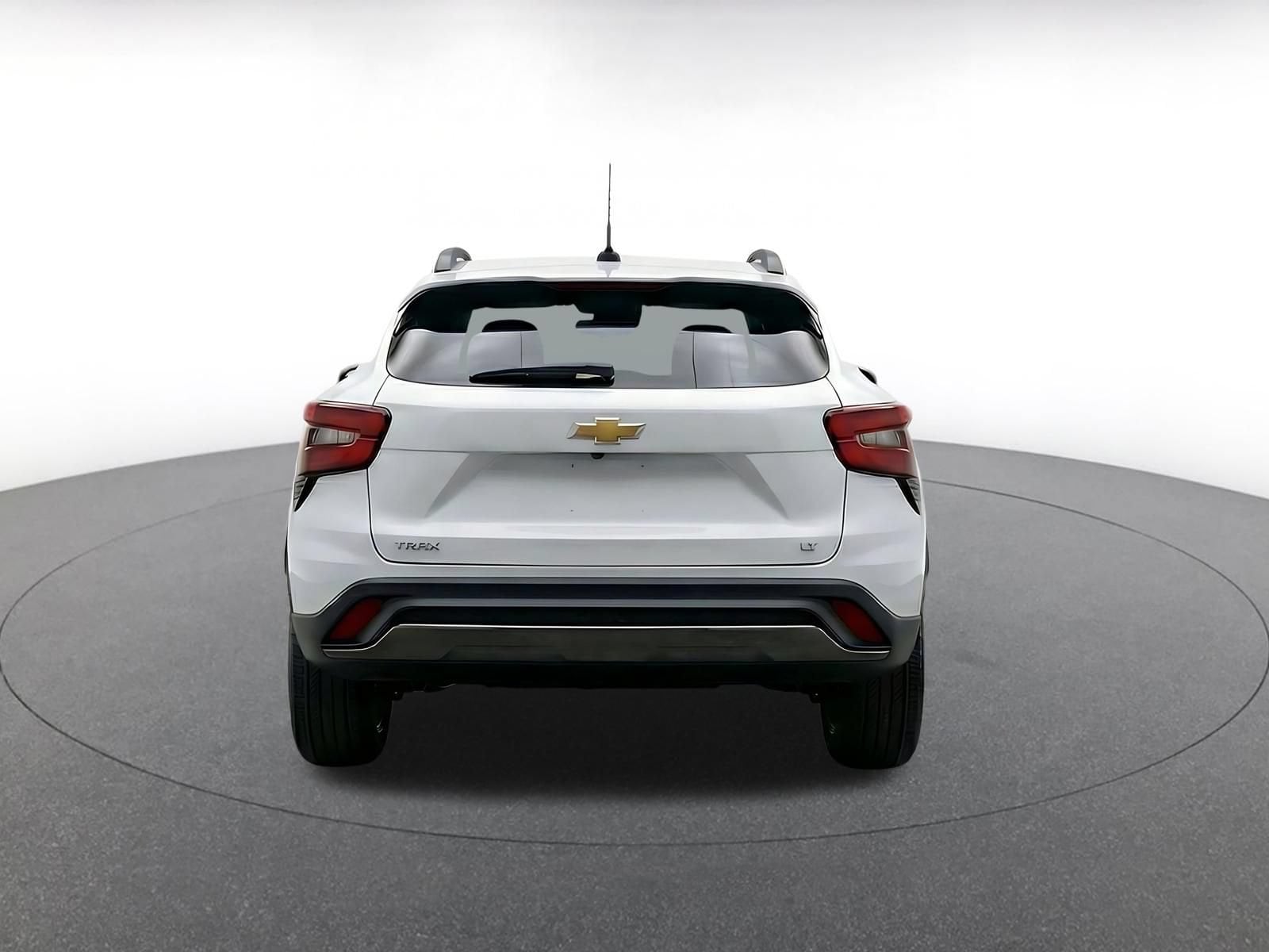 Thumbnail: 2025 Chevrolet Trax - 8