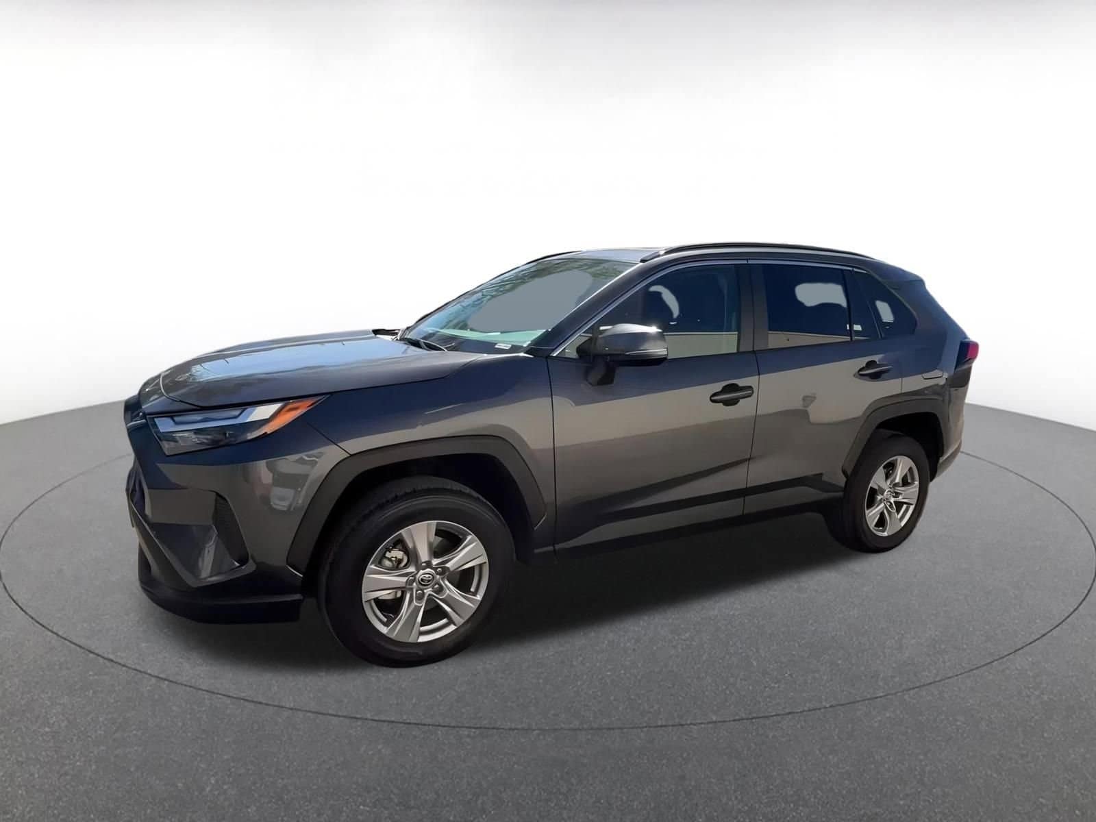 Thumbnail: 2025 Toyota RAV4 - 8