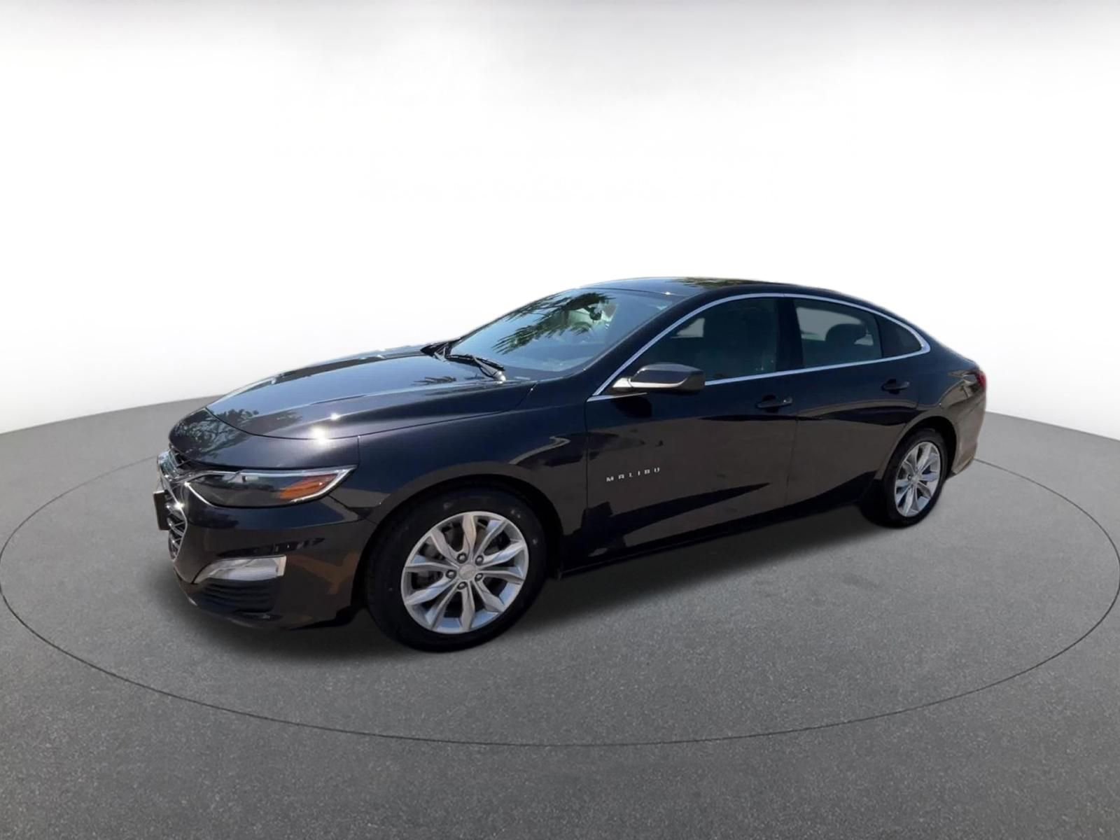 Thumbnail: 2023 Chevrolet Malibu - 10