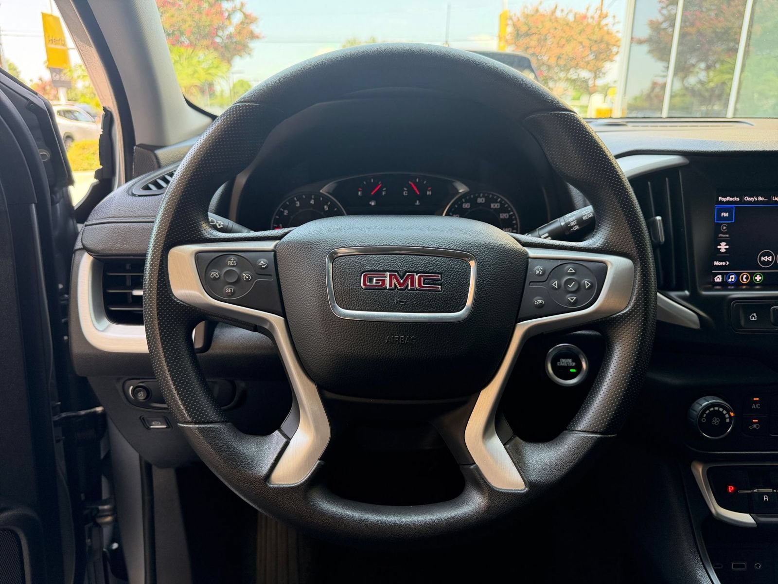 Thumbnail: 2024 GMC Terrain - 28