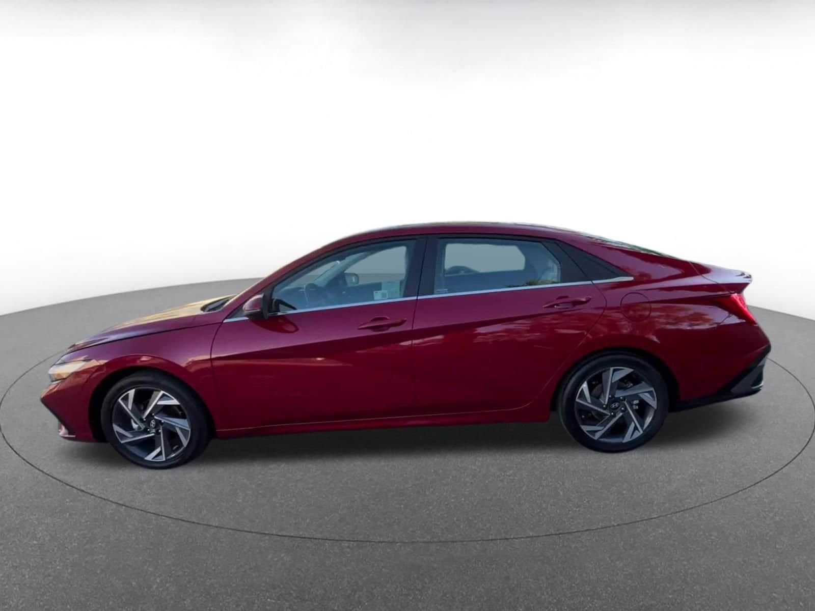 Thumbnail: 2025 Hyundai Elantra - 9
