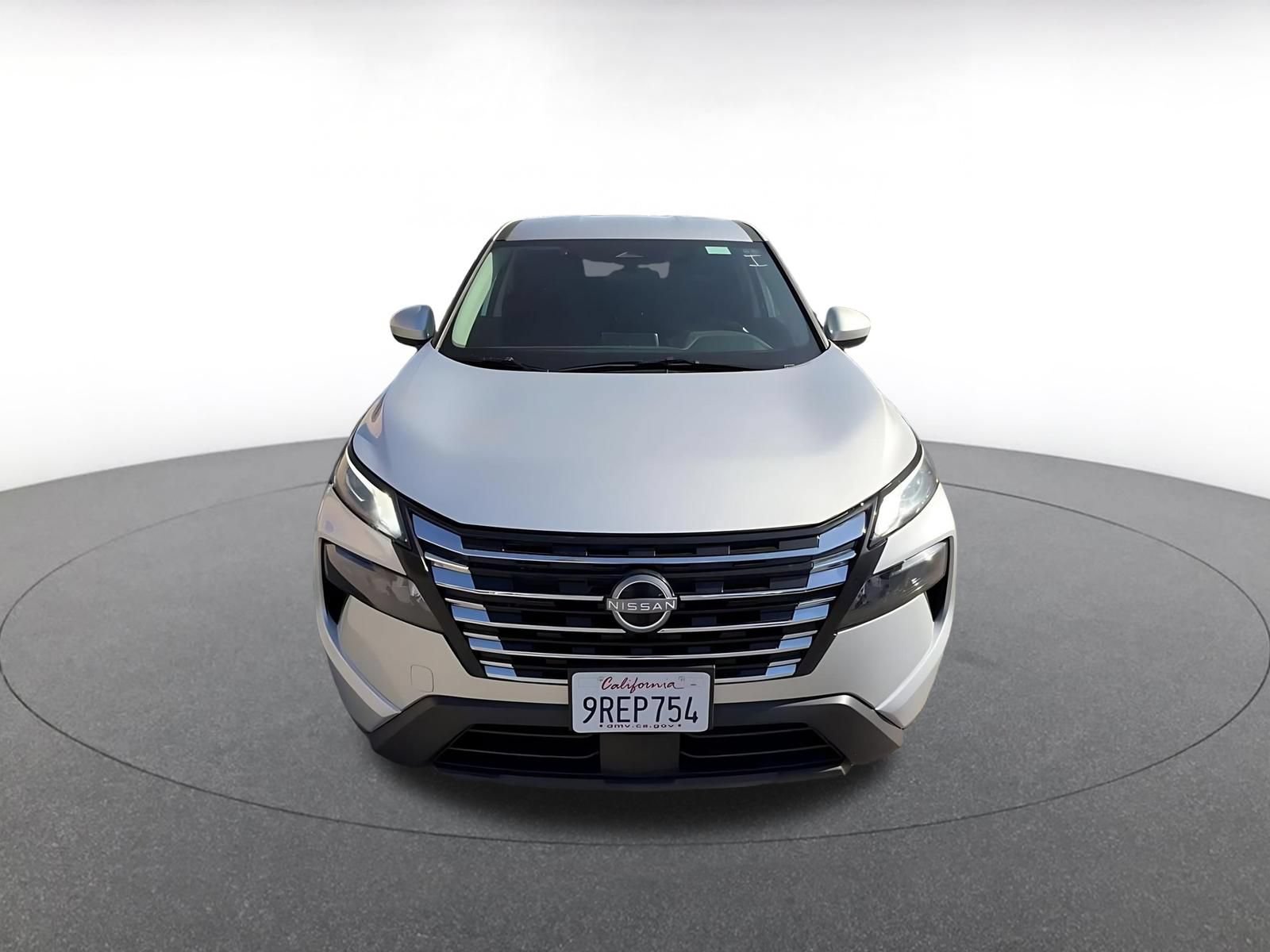 Thumbnail: 2025 Nissan Rogue - 4