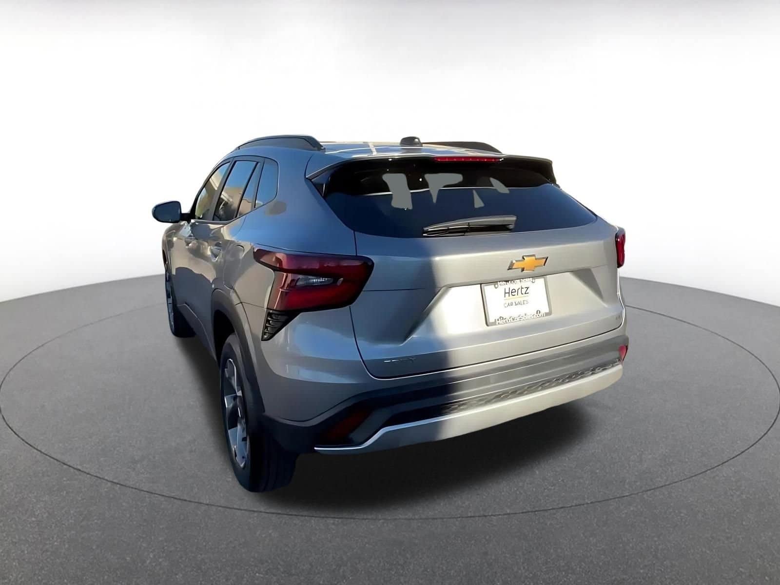 Thumbnail: 2025 Chevrolet Trax - 11