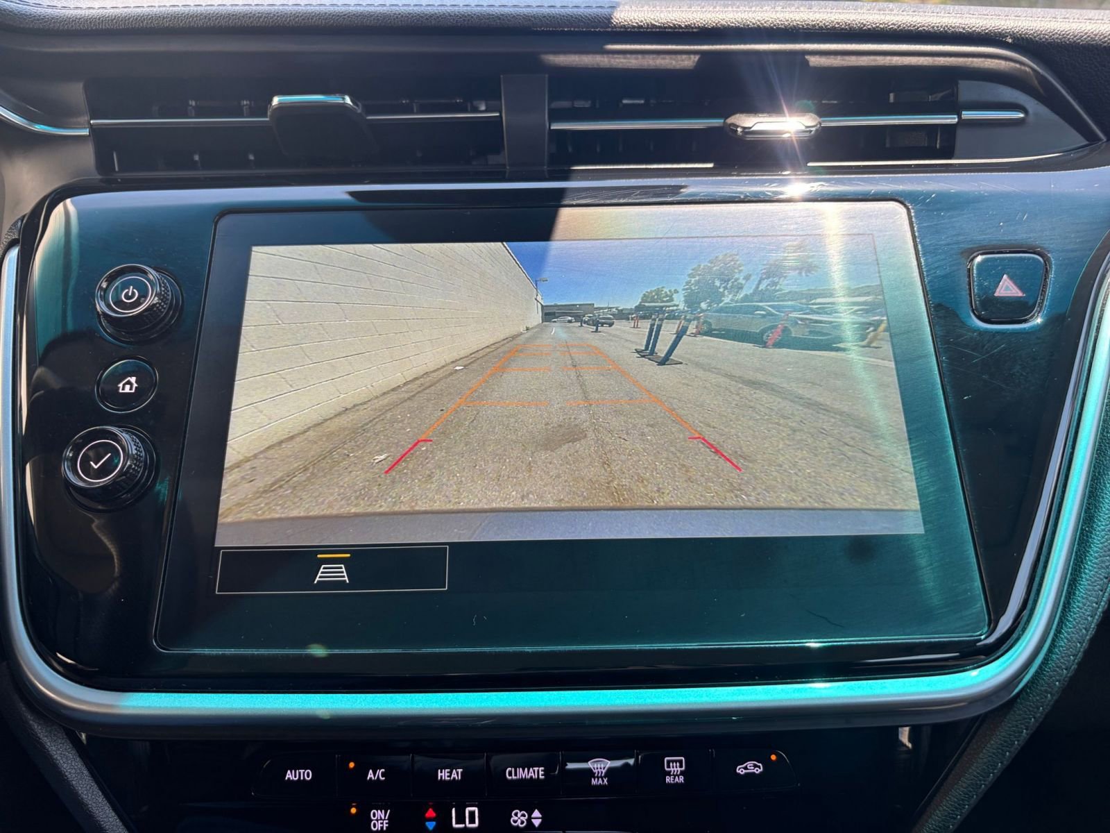 Thumbnail: 2023 Chevrolet Bolt EV - 17