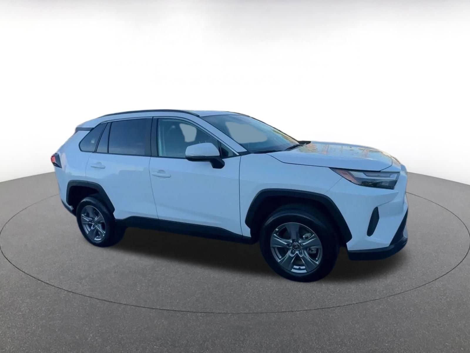 Thumbnail: 2025 Toyota RAV4 - 2