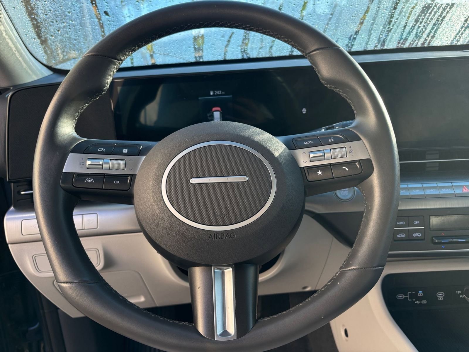 Thumbnail: 2025 Hyundai Kona - 28