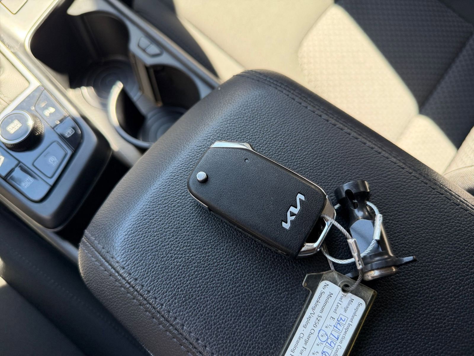 Thumbnail: 2025 Kia Sportage - 21