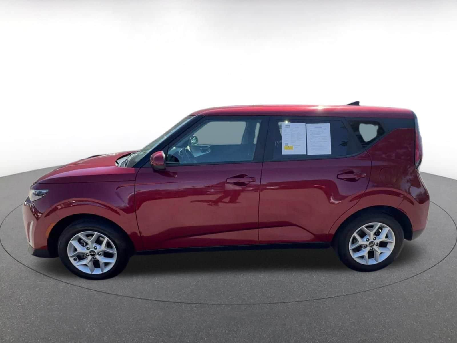 Thumbnail: 2025 Kia Soul - 8