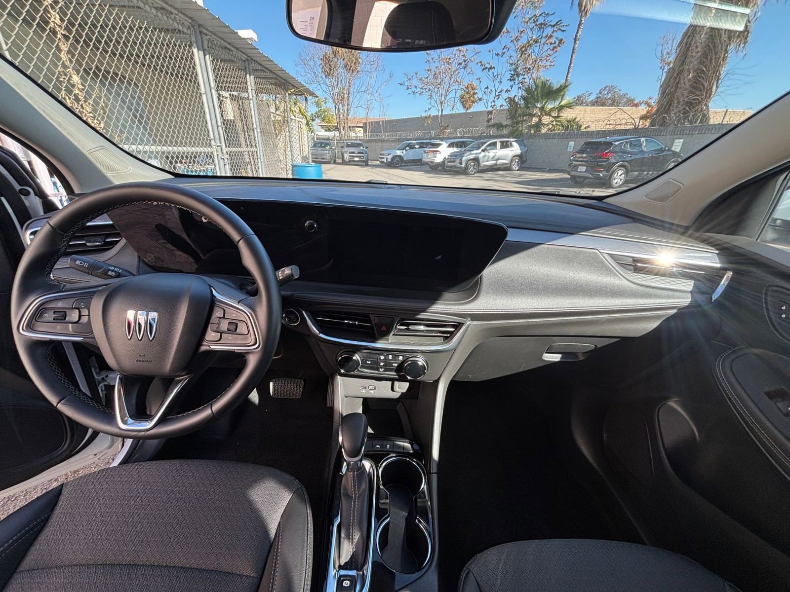 Thumbnail: 2025 Buick Encore GX - 33