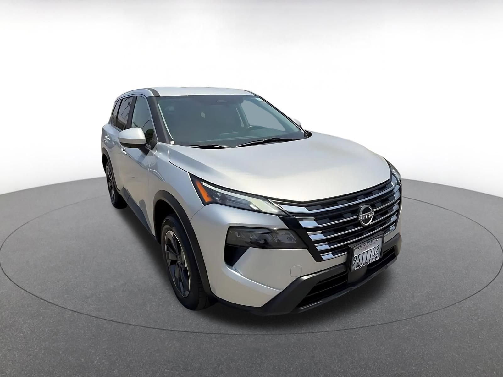 Thumbnail: 2025 Nissan Rogue - 3