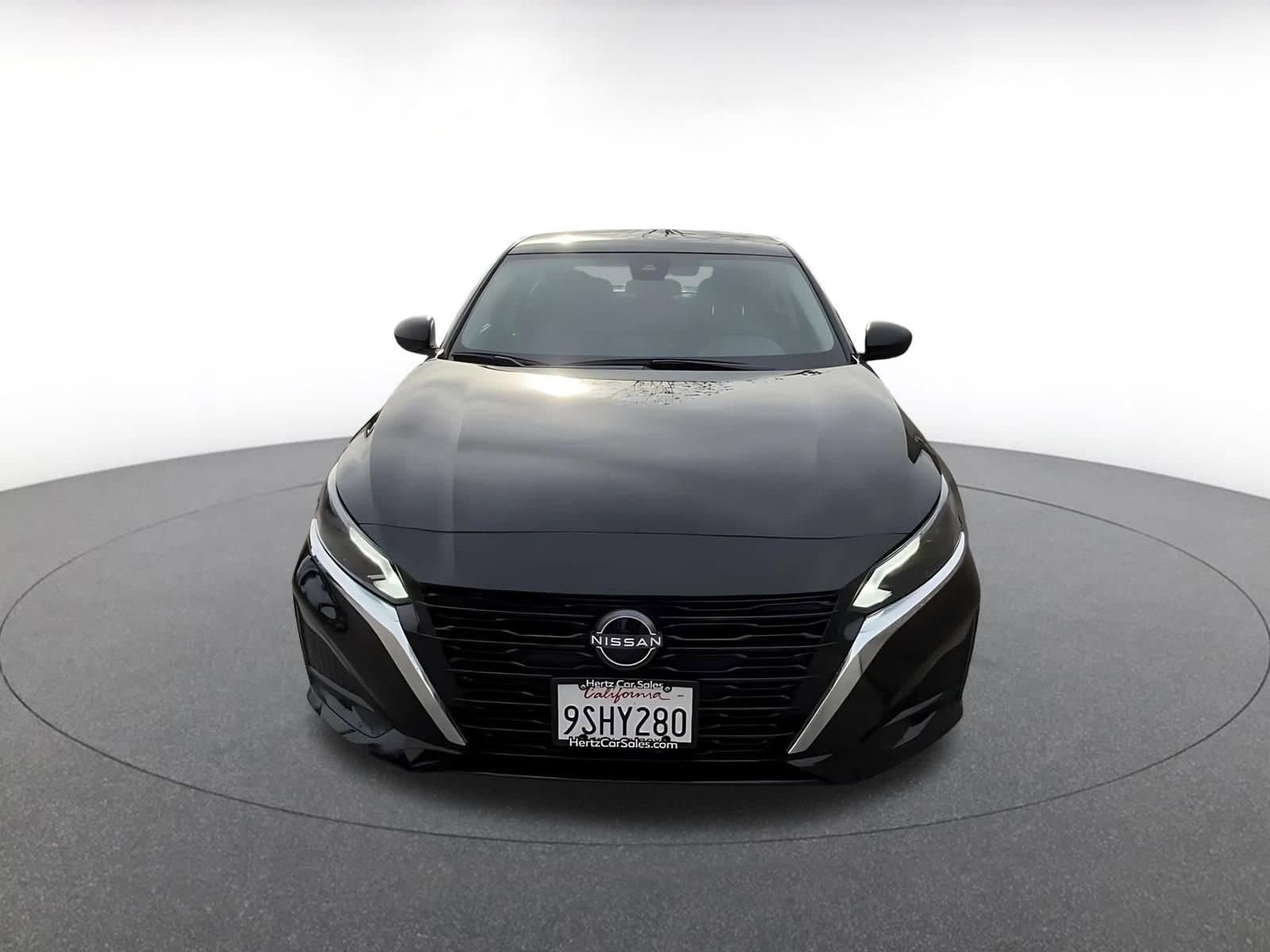 Thumbnail: 2025 Nissan Altima - 4