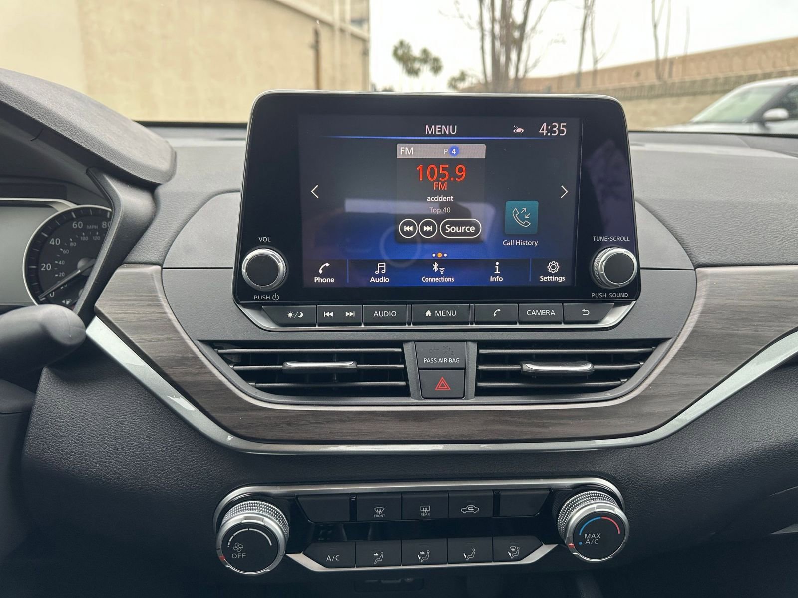 Thumbnail: 2025 Nissan Altima - 17