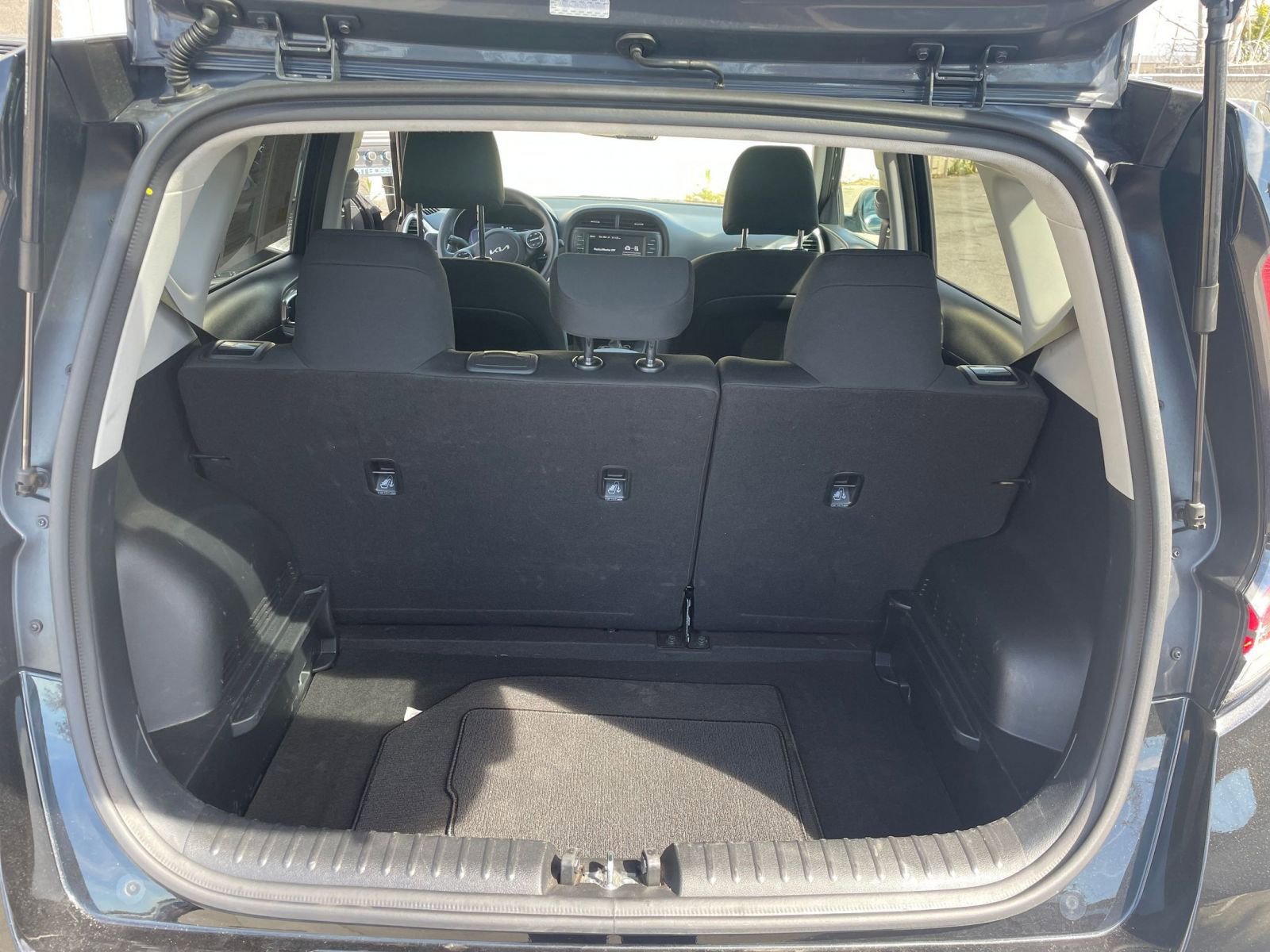 Thumbnail: 2025 Kia Soul - 31