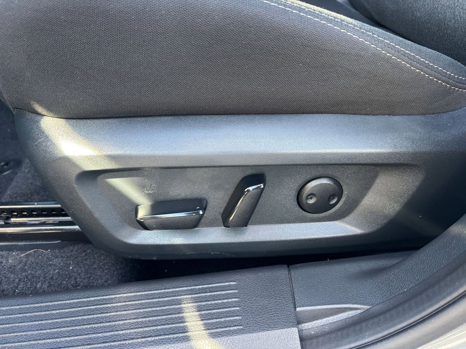 Thumbnail: 2025 Nissan Rogue - 22