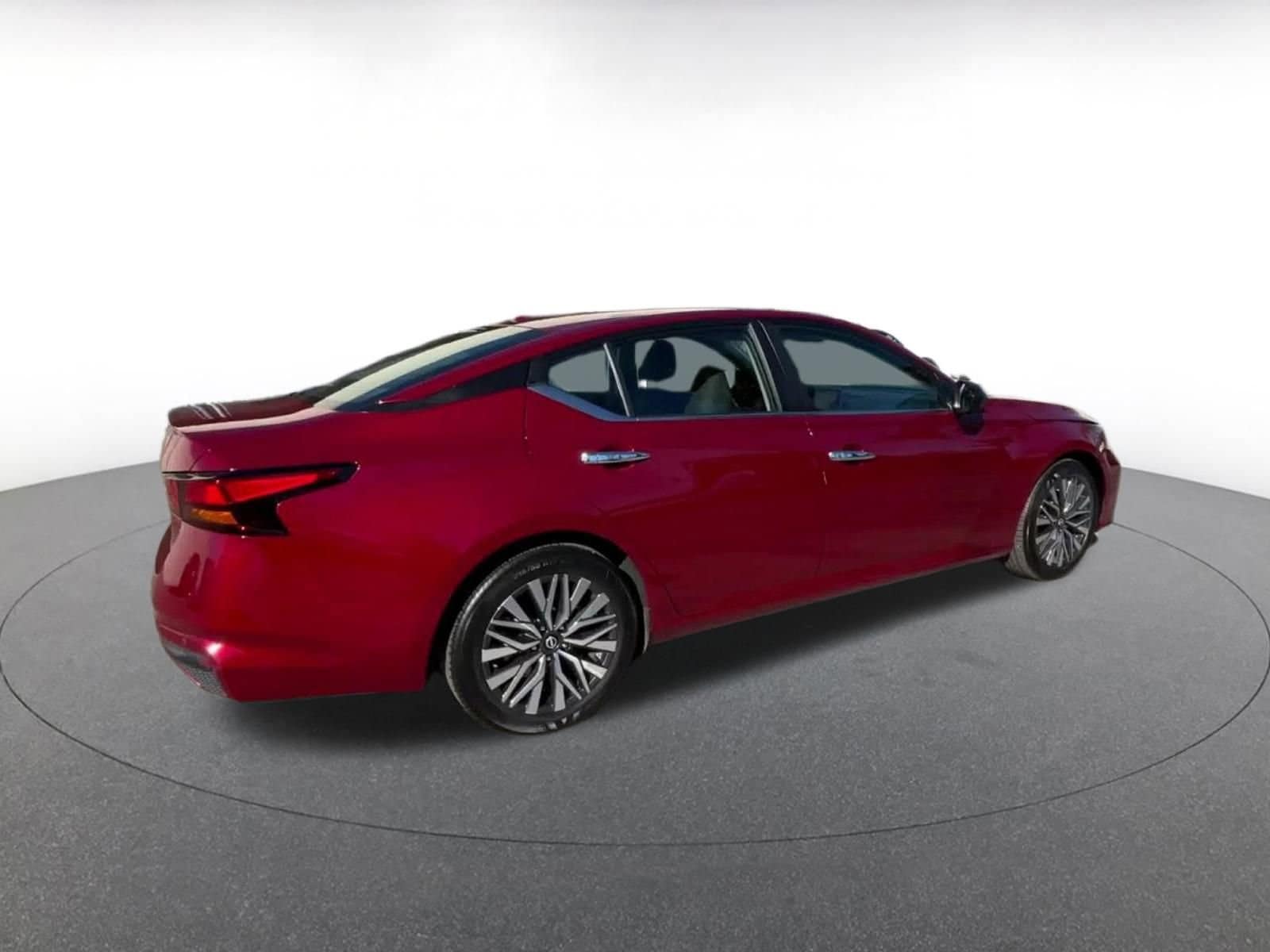 Thumbnail: 2025 Nissan Altima - 14