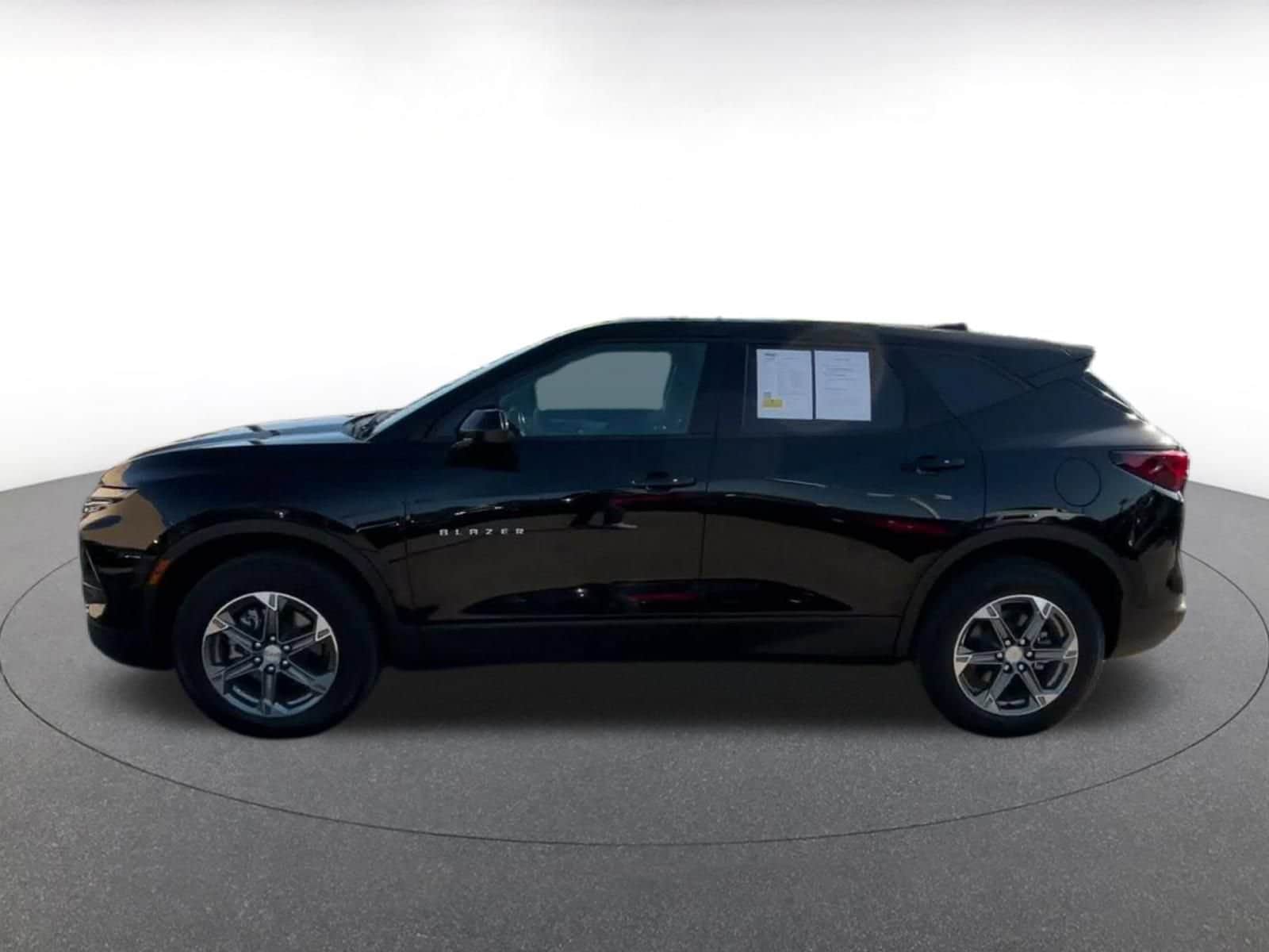 Thumbnail: 2025 Chevrolet Blazer - 8