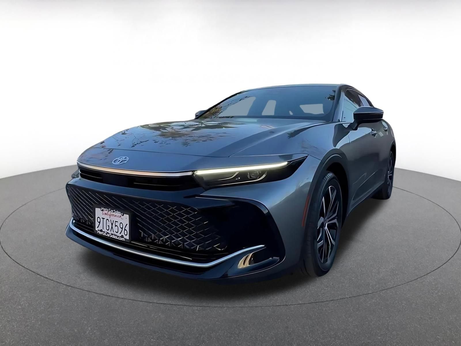 Thumbnail: 2025 Toyota Crown - 9