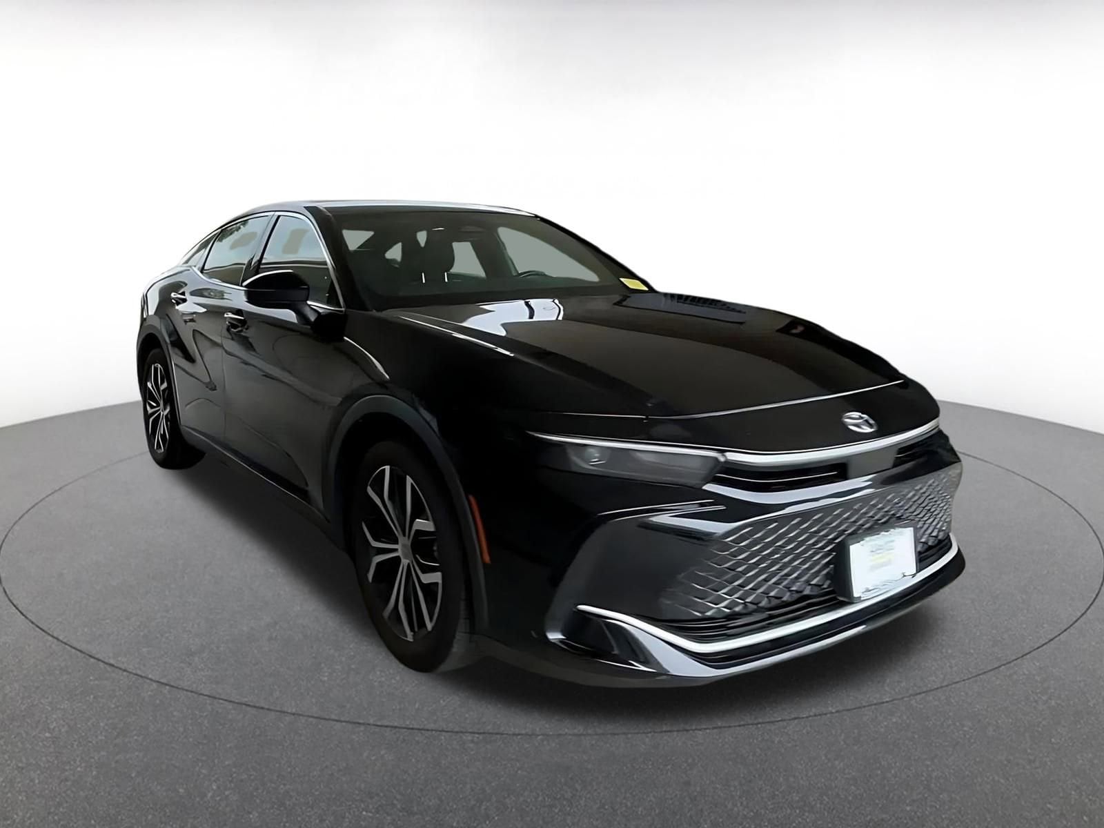 Thumbnail: 2025 Toyota Crown - 3