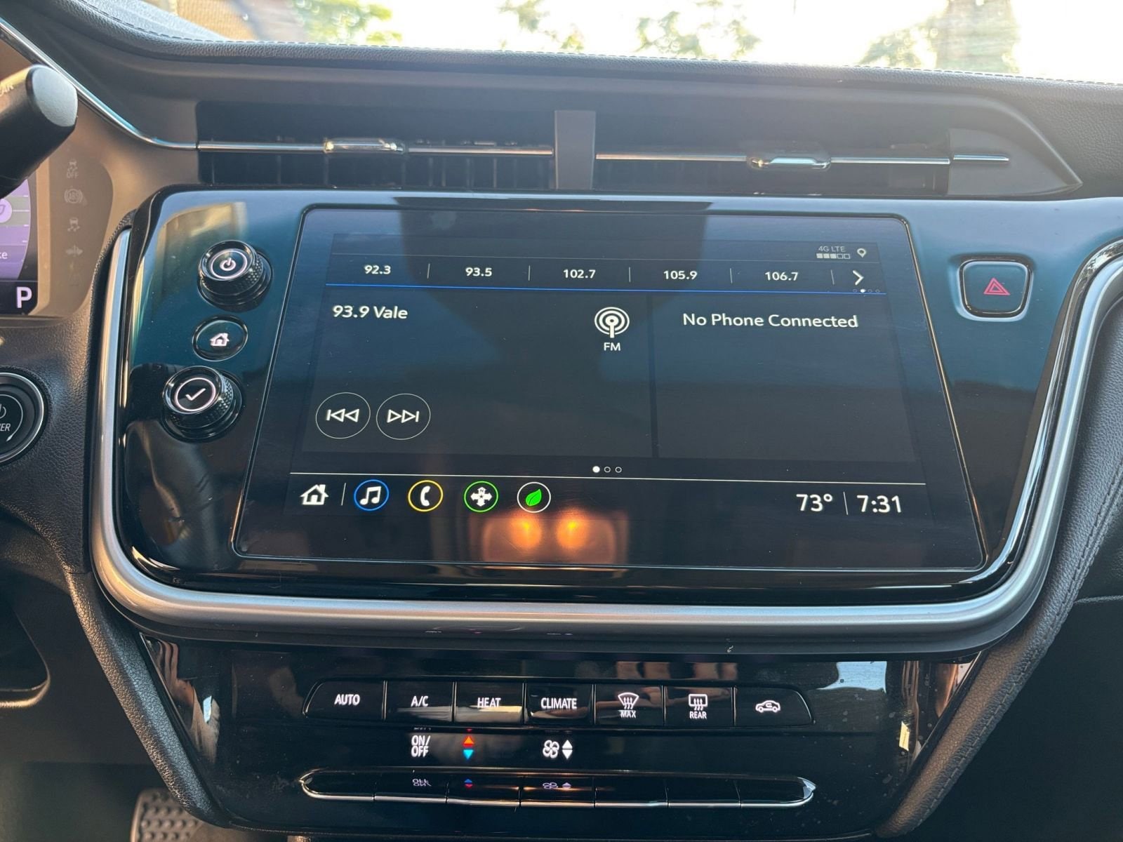 Thumbnail: 2023 Chevrolet Bolt EV - 25