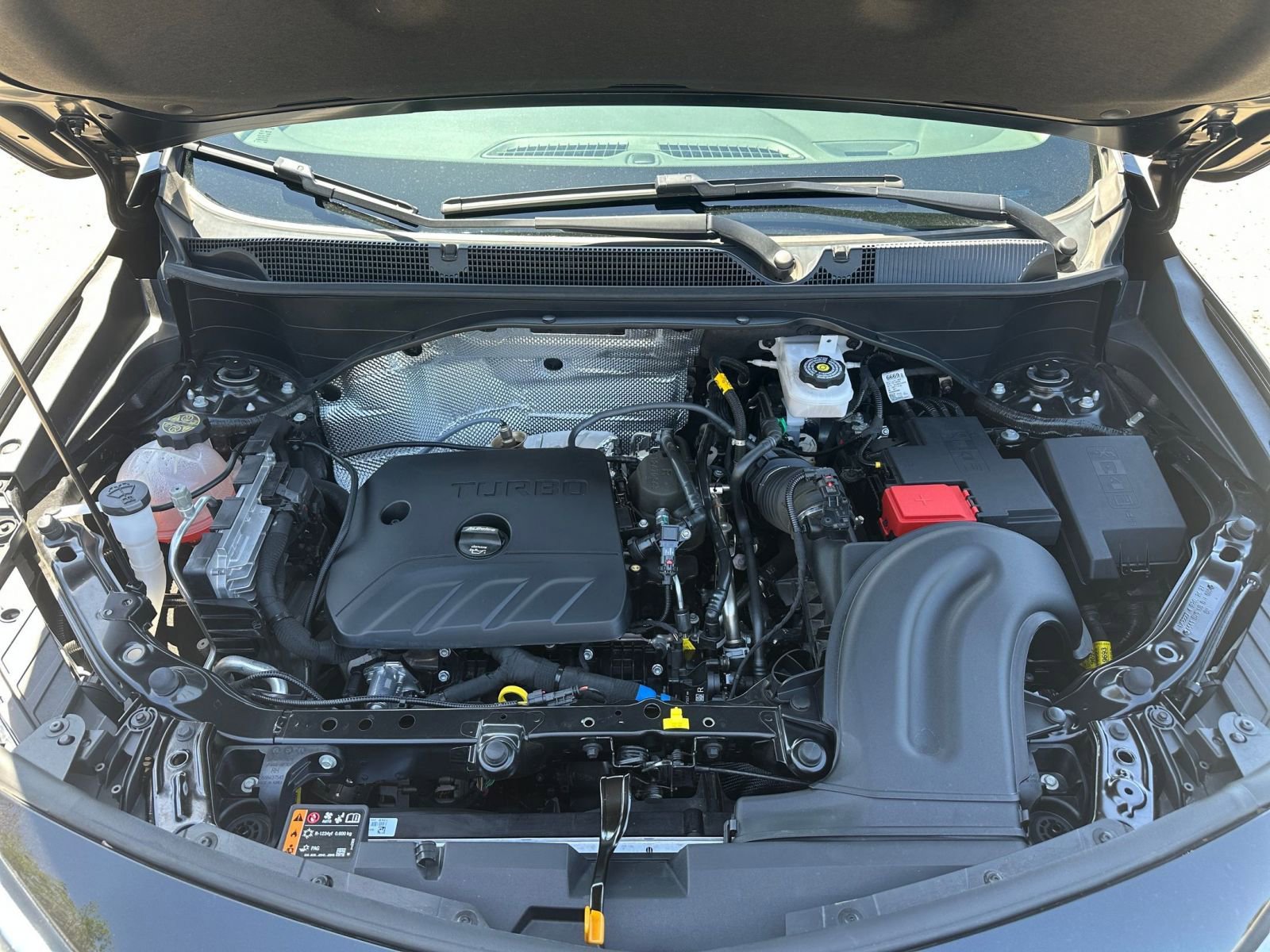 Thumbnail: 2025 Buick Encore GX - 31