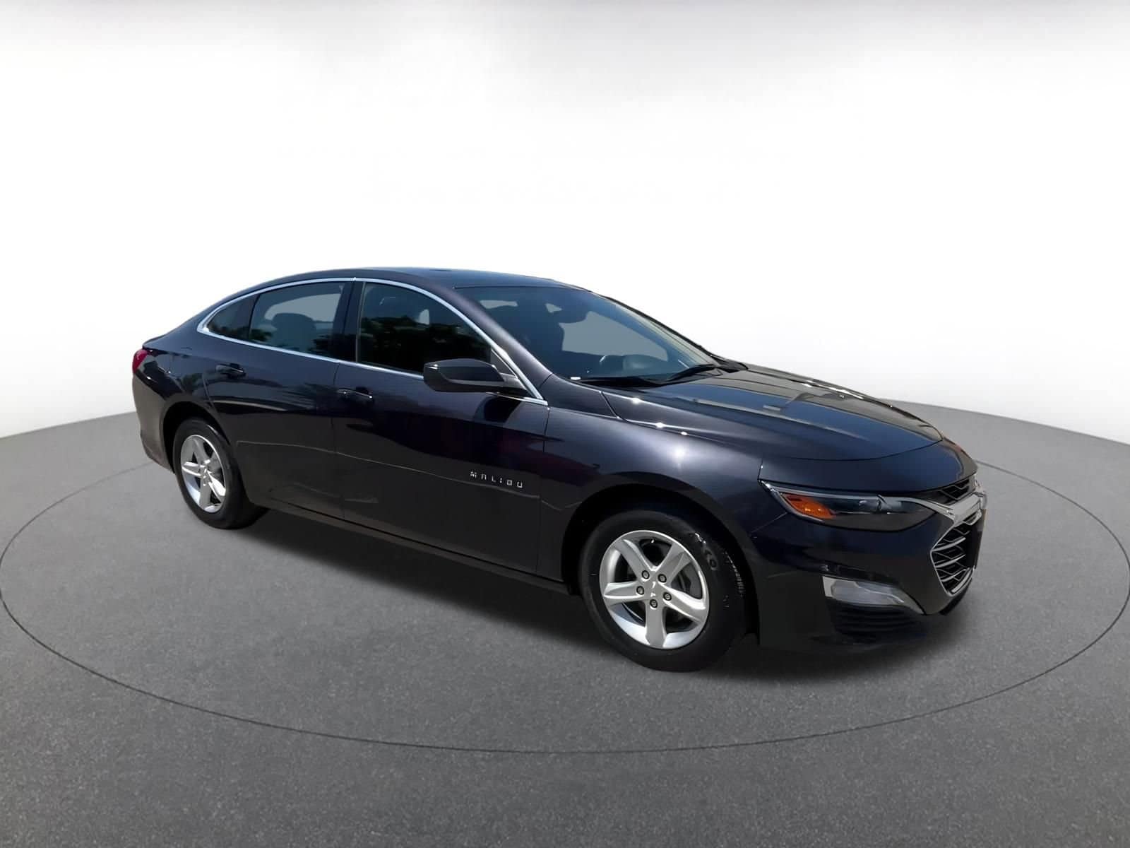 Thumbnail: 2023 Chevrolet Malibu - 1