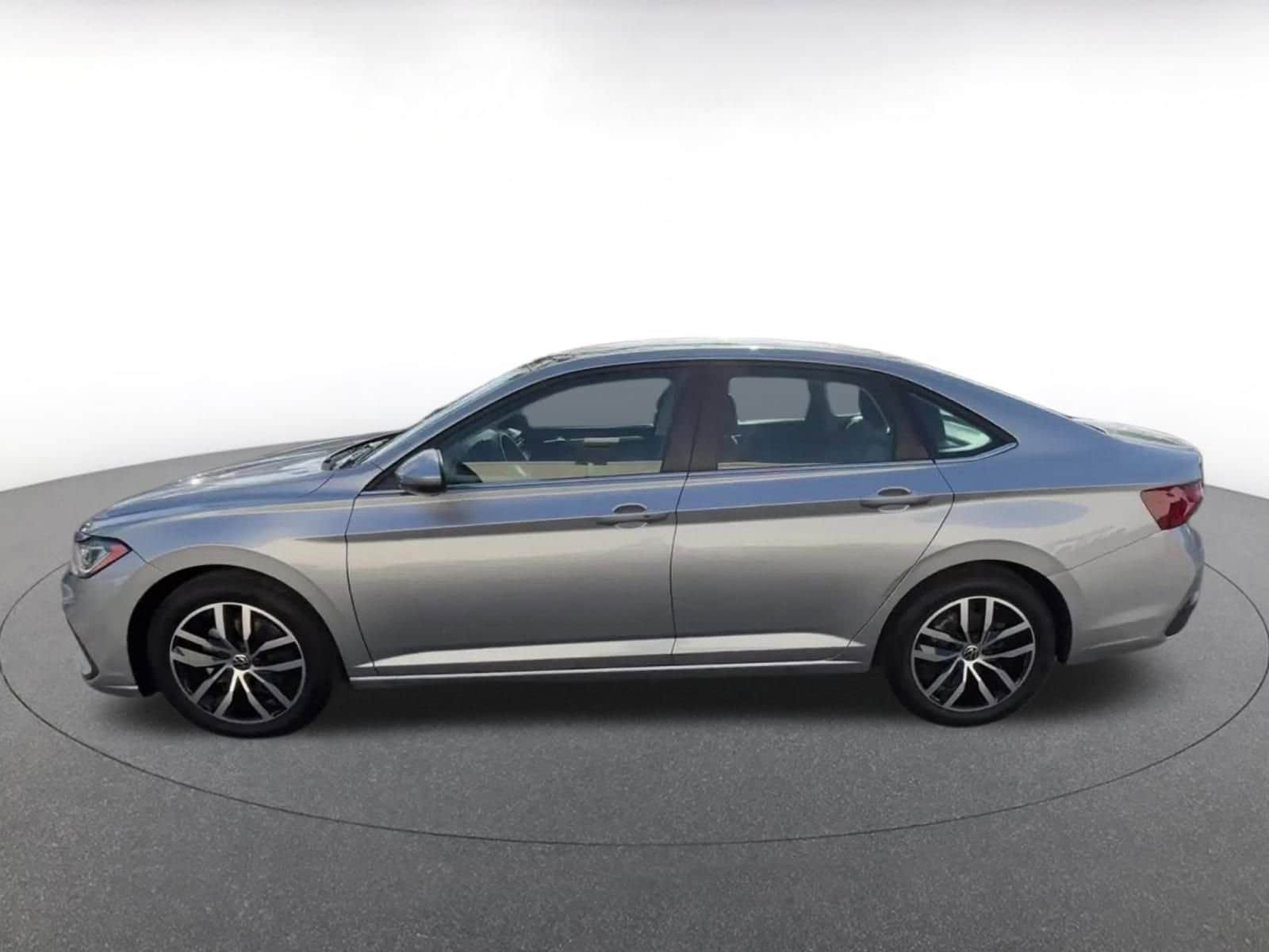 Thumbnail: 2025 Volkswagen Jetta - 9