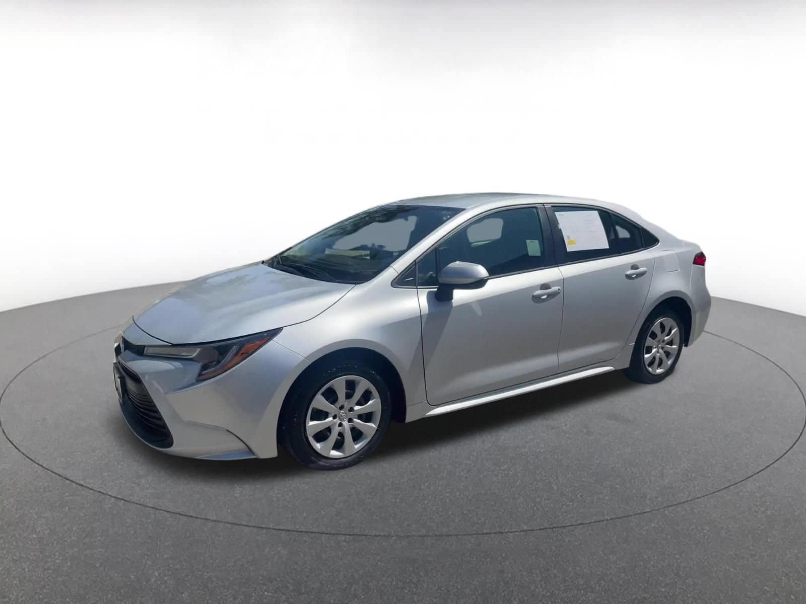 Thumbnail: 2025 Toyota Corolla - 8