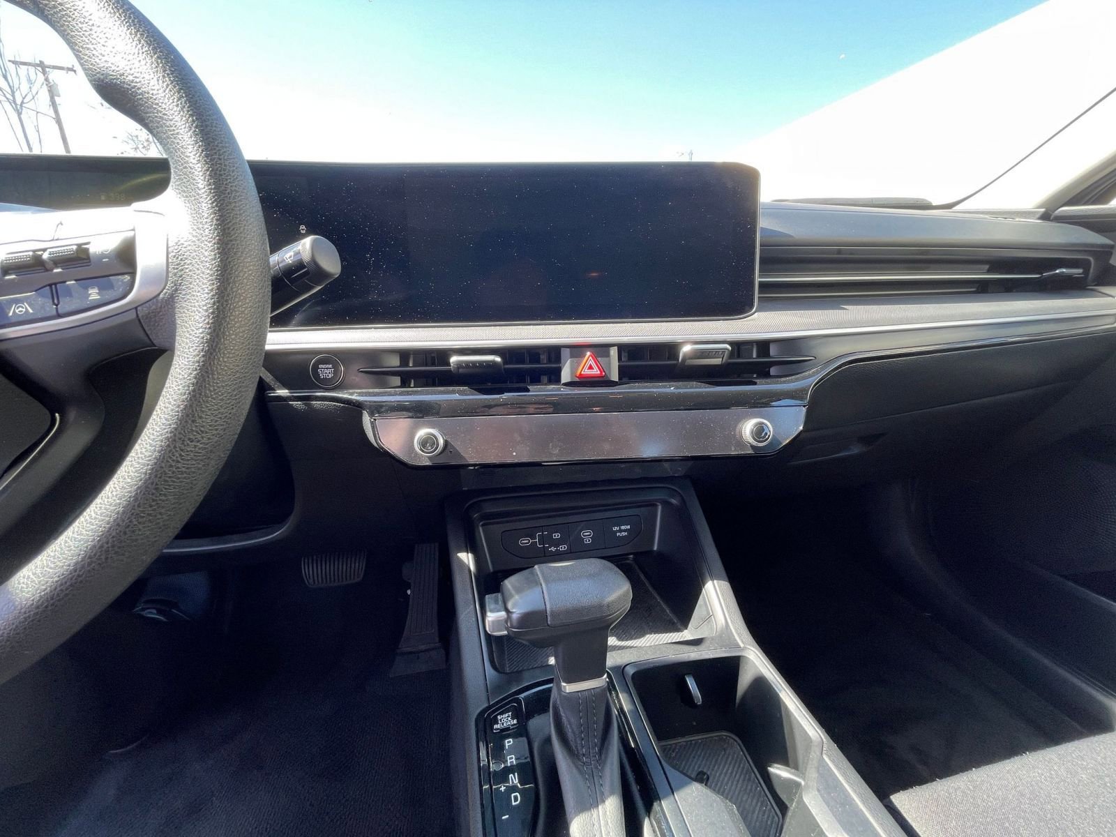 Thumbnail: 2025 Kia K5 - 17