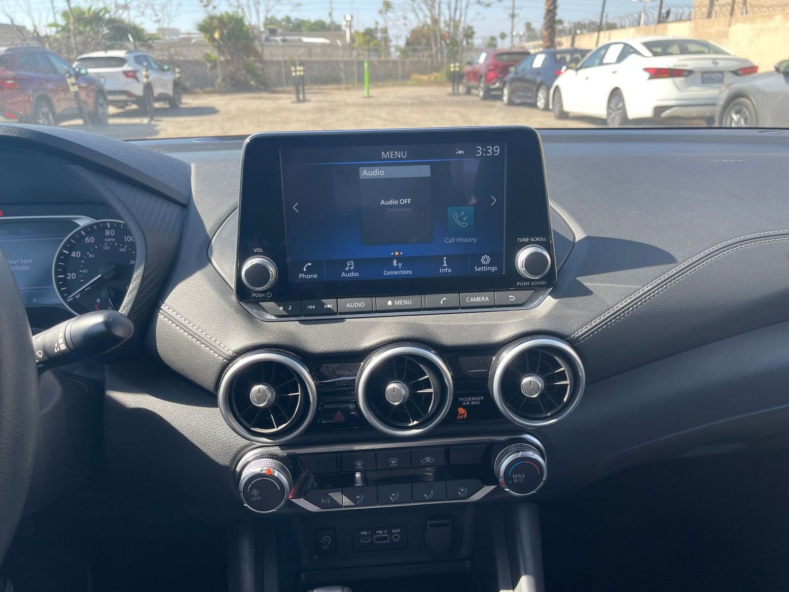 Thumbnail: 2025 Nissan Sentra - 17