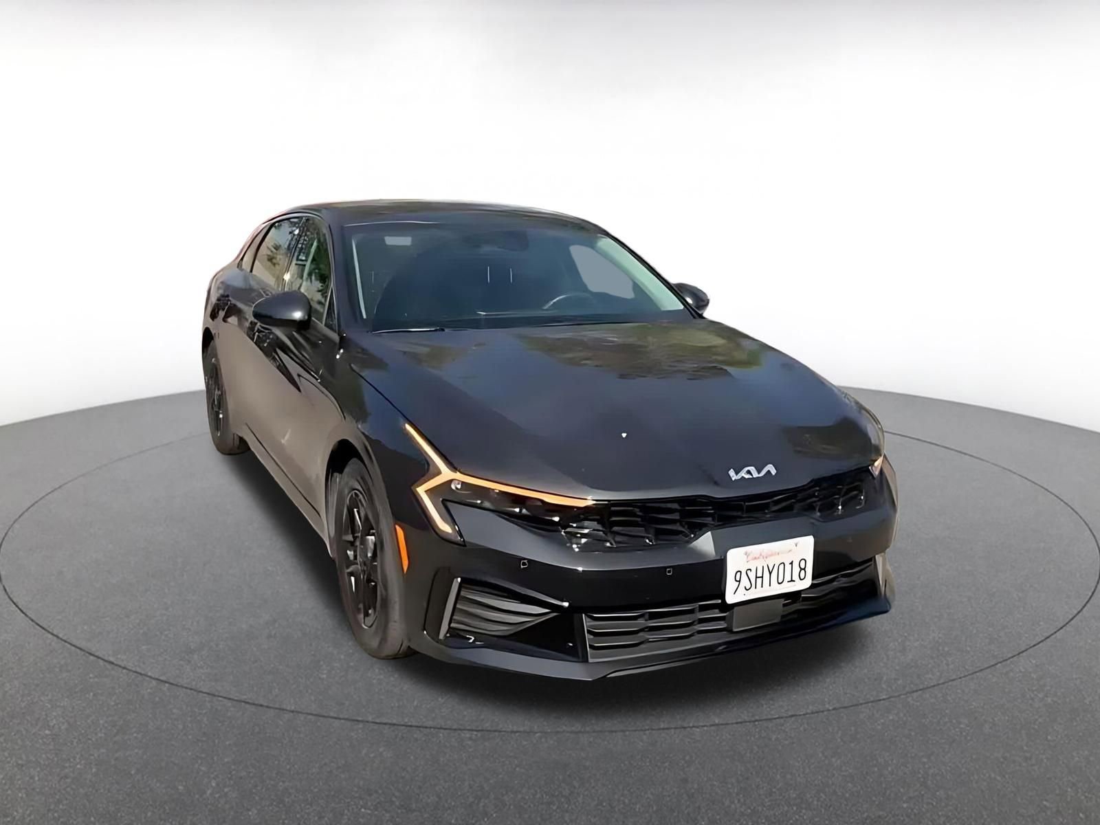 Thumbnail: 2025 Kia K5 - 3