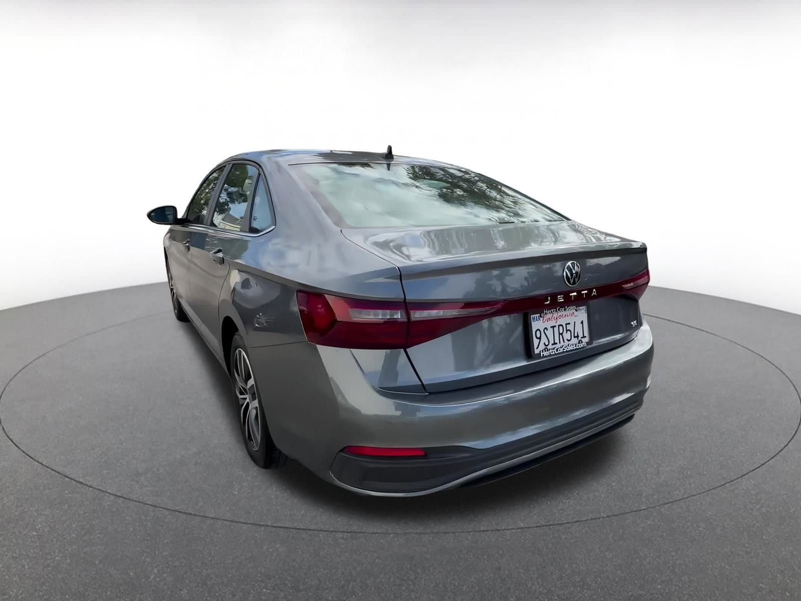 Thumbnail: 2025 Volkswagen Jetta - 11