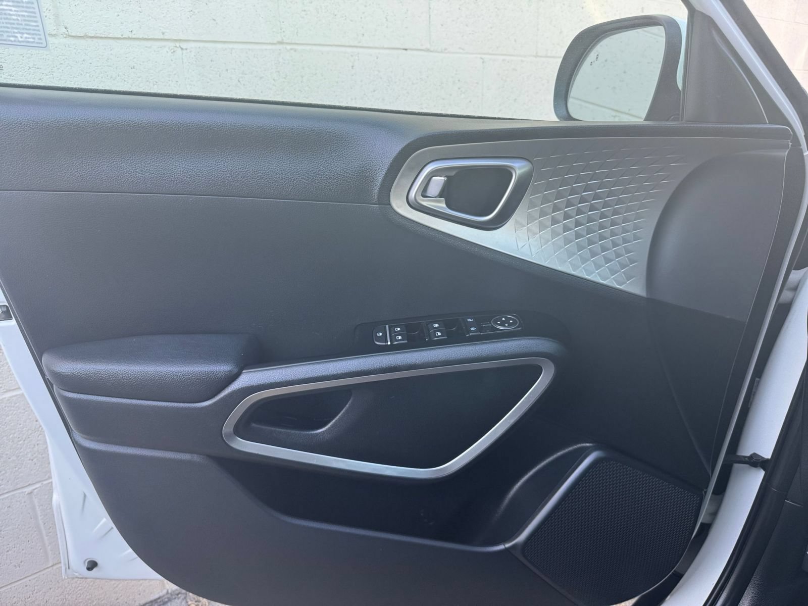 Thumbnail: 2025 Kia Soul - 18