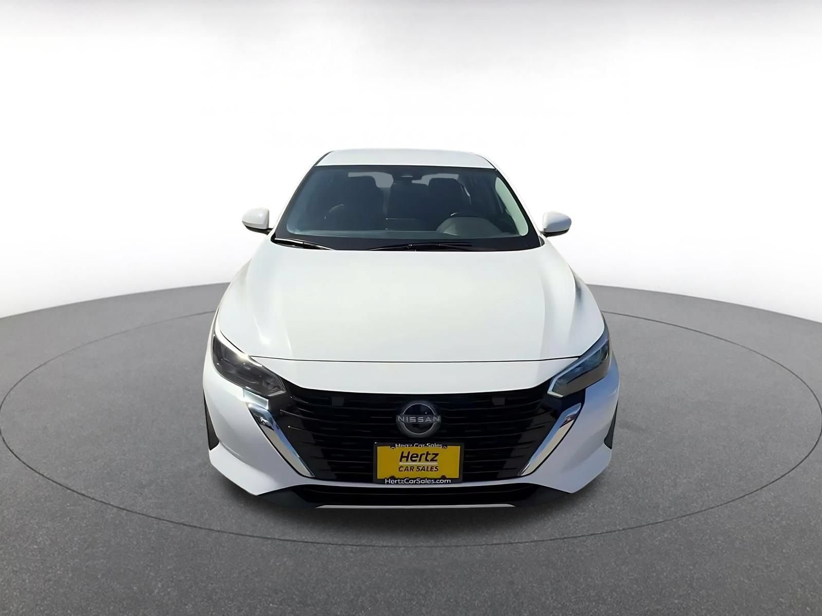 Thumbnail: 2025 Nissan Sentra - 4